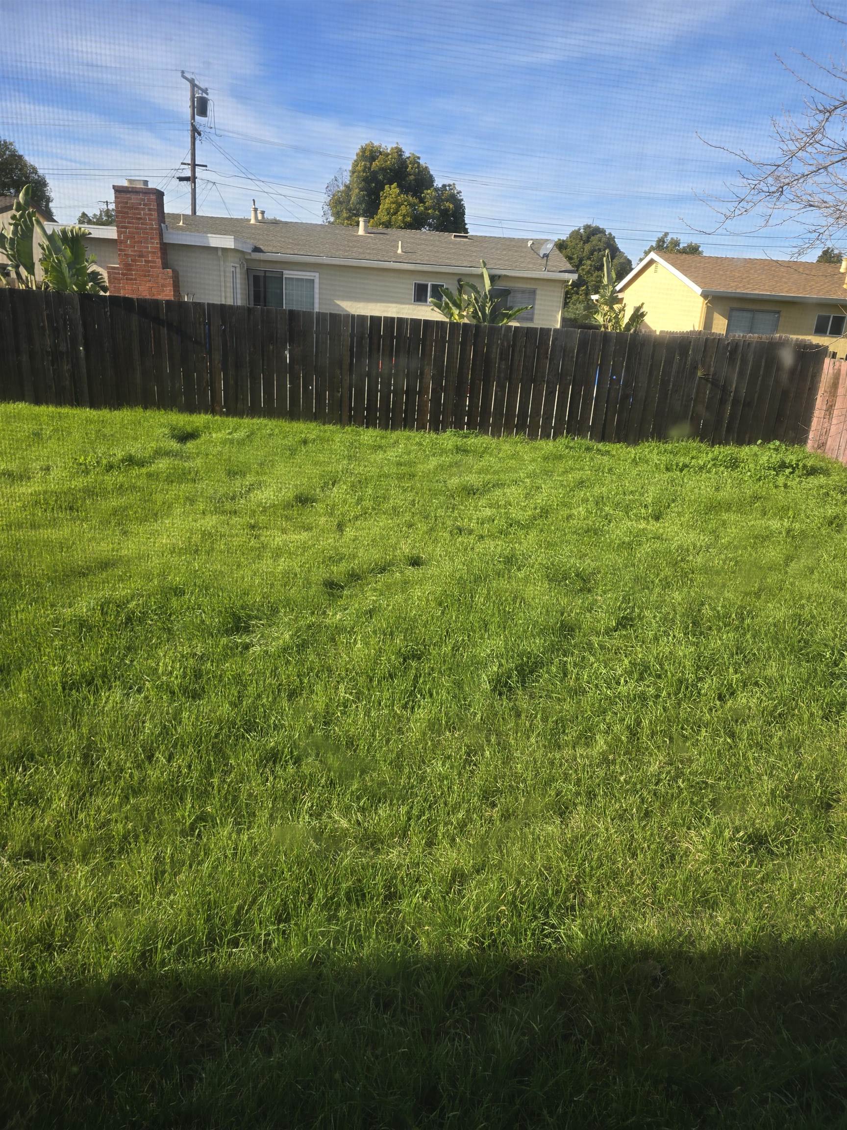 Detail Gallery Image 2 of 9 For Patricia Ave, Pittsburg,  CA 94565 - 3 Beds | 1 Baths