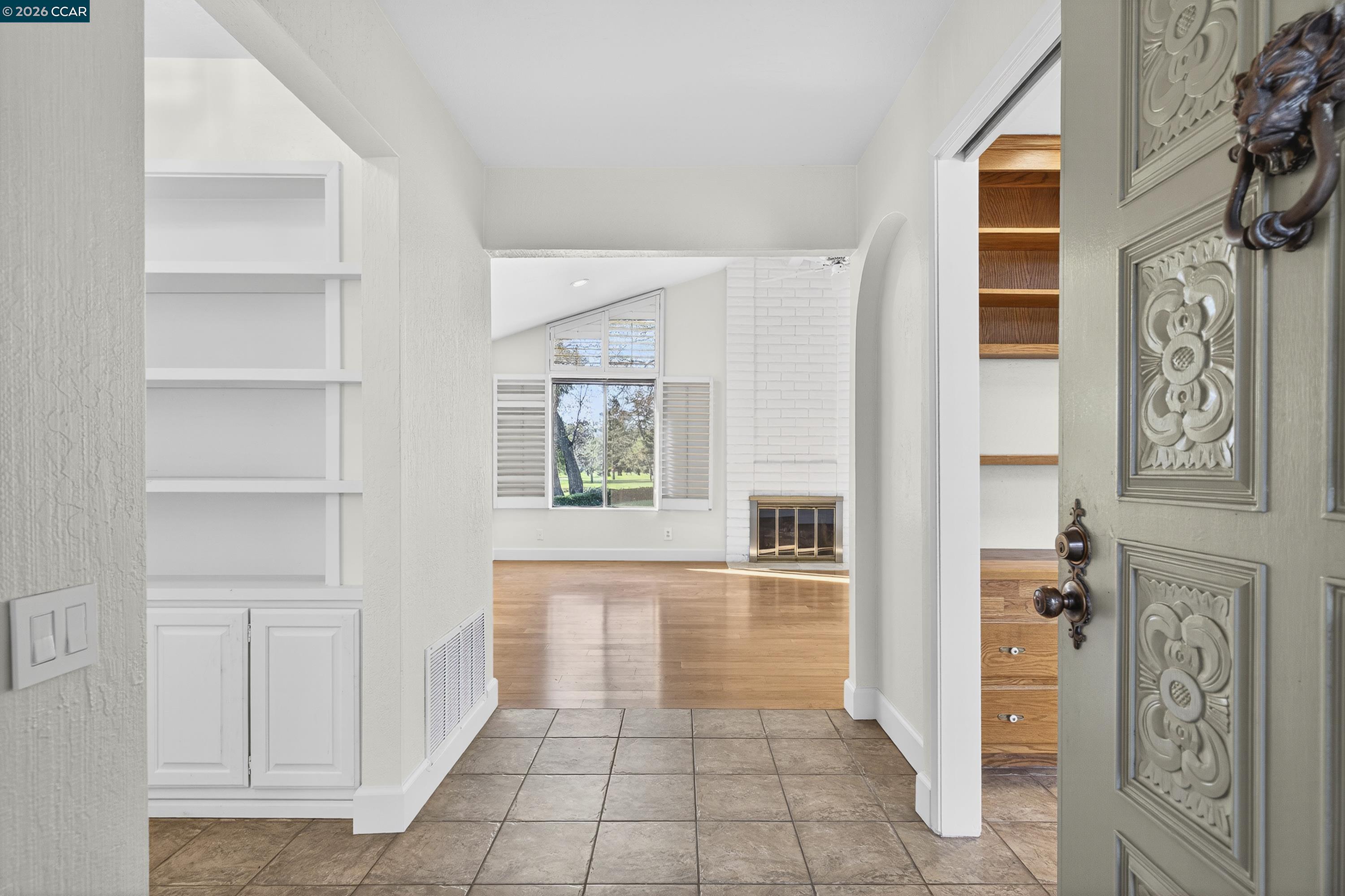 Detail Gallery Image 4 of 60 For 15 Fairway Pl, Fairfield,  CA 94534 - 2 Beds | 2 Baths