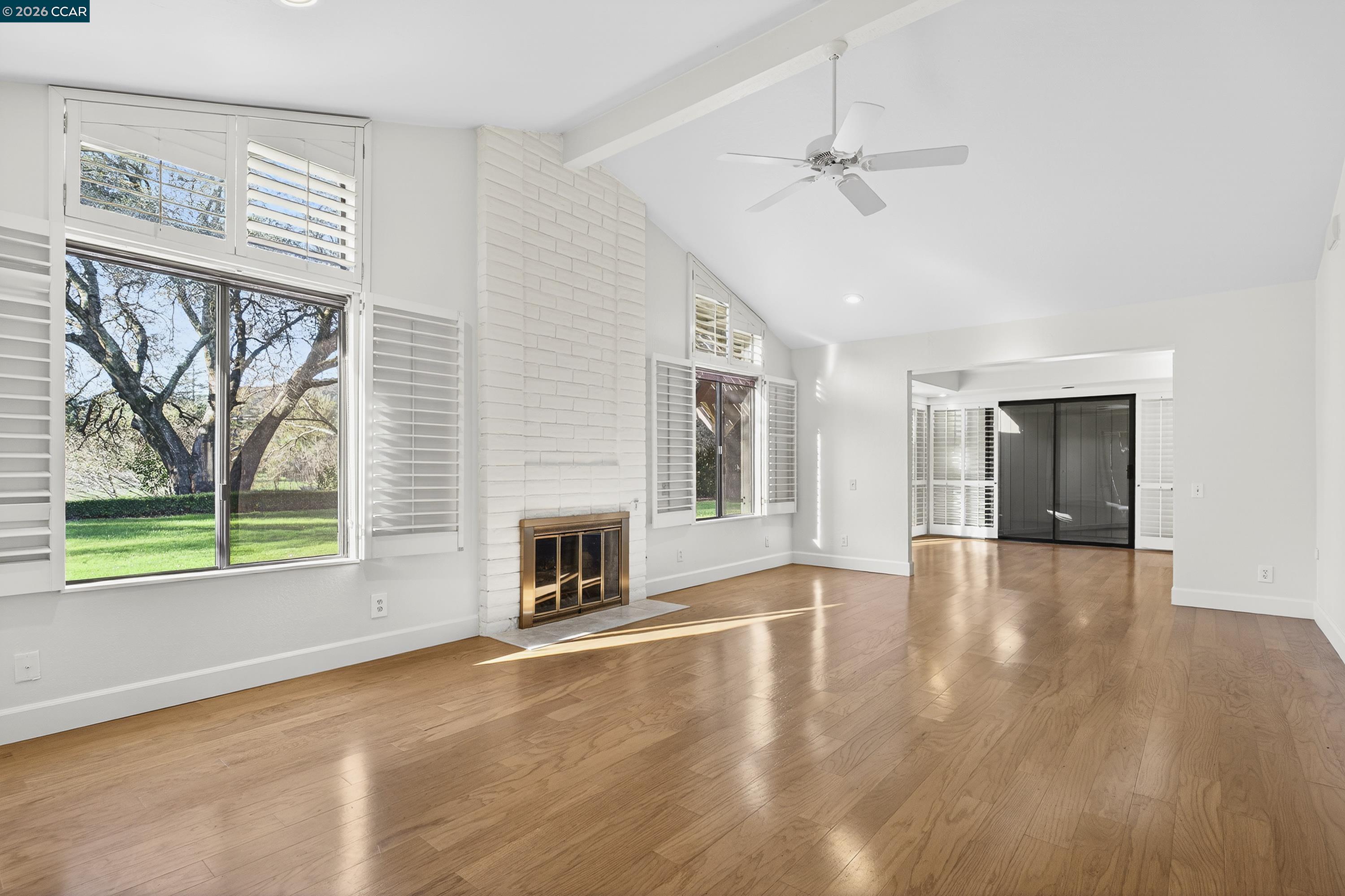 Detail Gallery Image 5 of 60 For 15 Fairway Pl, Fairfield,  CA 94534 - 2 Beds | 2 Baths