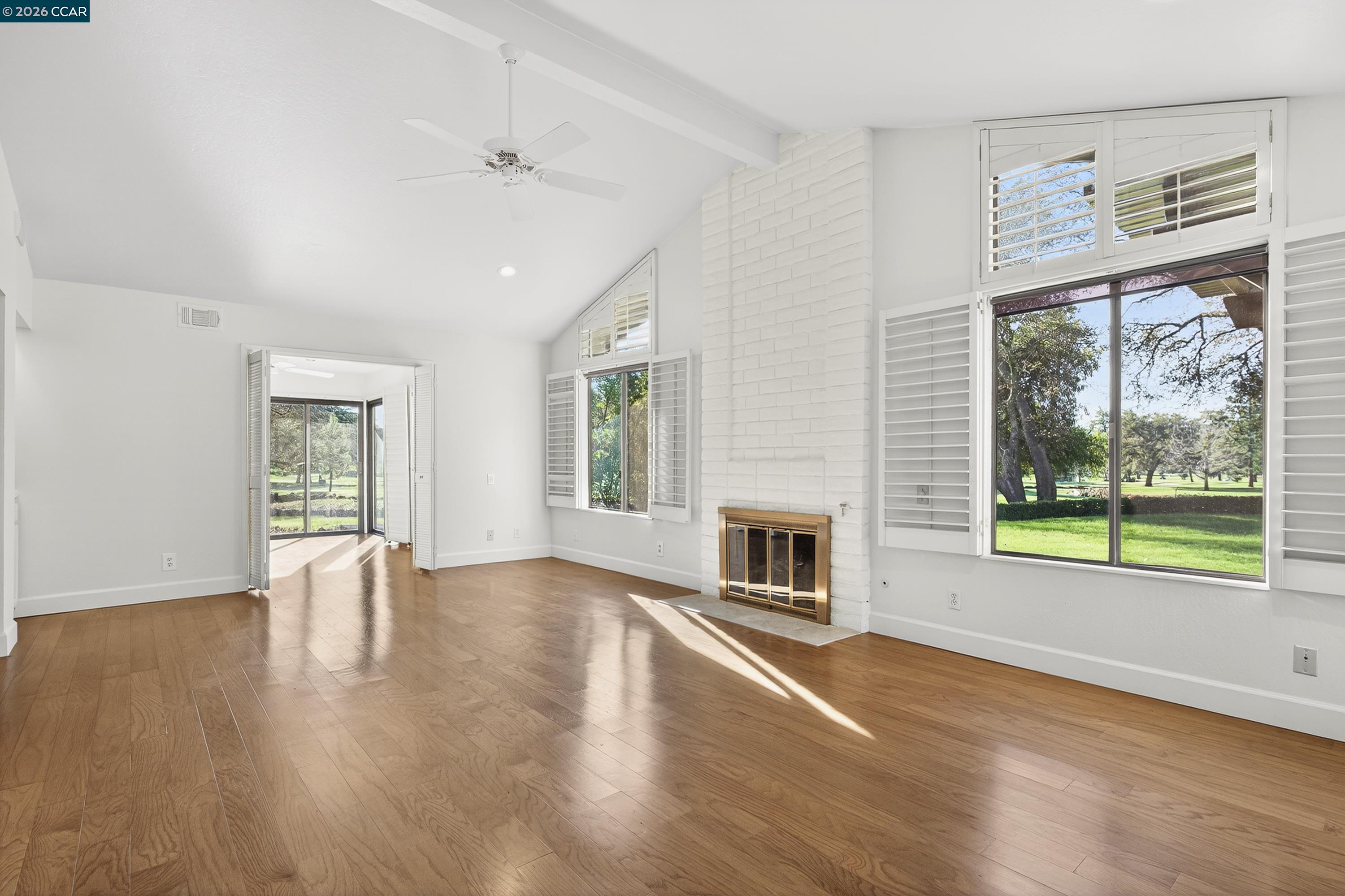 Detail Gallery Image 6 of 60 For 15 Fairway Pl, Fairfield,  CA 94534 - 2 Beds | 2 Baths