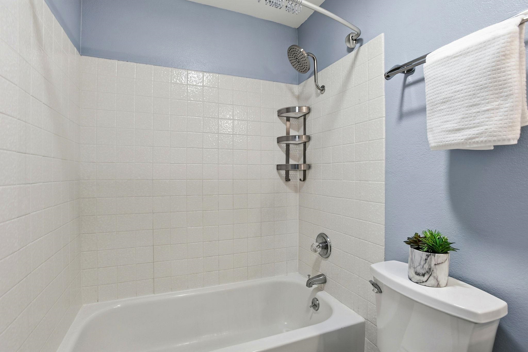 Detail Gallery Image 21 of 39 For 1685 Bayridge Way #208,  San Mateo,  CA 94402 - 2 Beds | 2 Baths