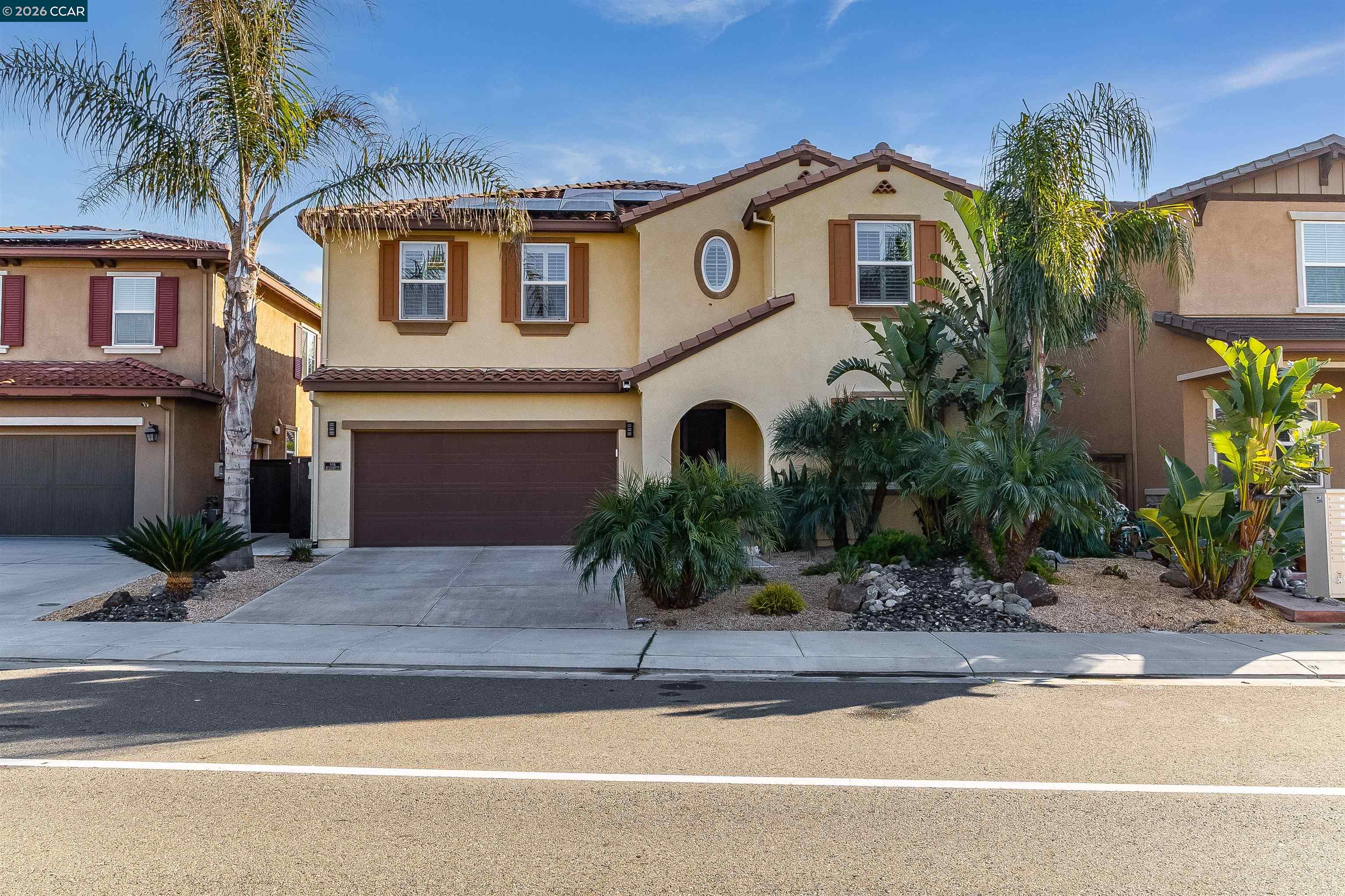 Detail Gallery Image 2 of 58 For 515 W Cherry St, Dixon,  CA 95620 - 4 Beds | 2/1 Baths