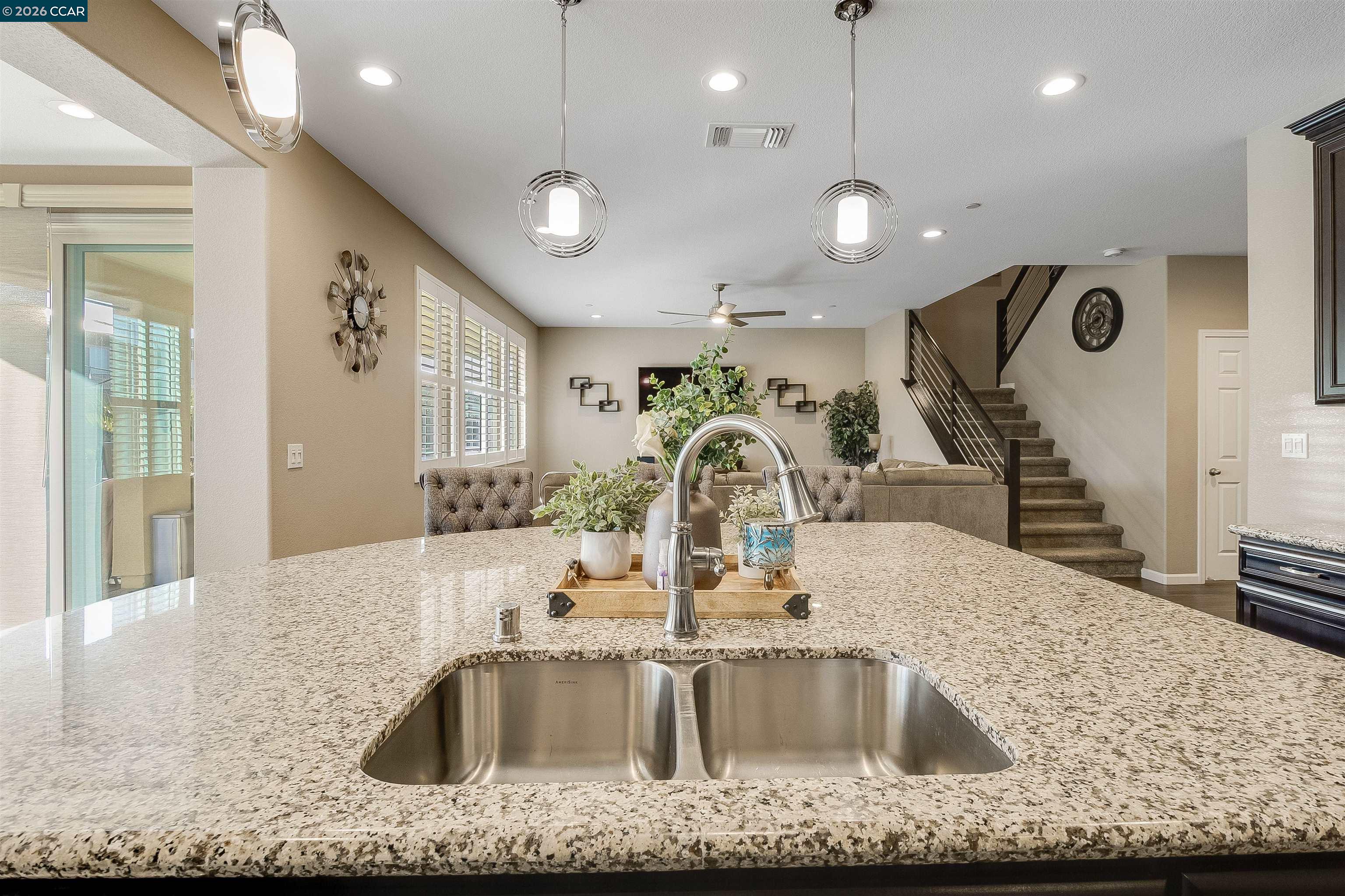 Detail Gallery Image 19 of 58 For 515 W Cherry St, Dixon,  CA 95620 - 4 Beds | 2/1 Baths