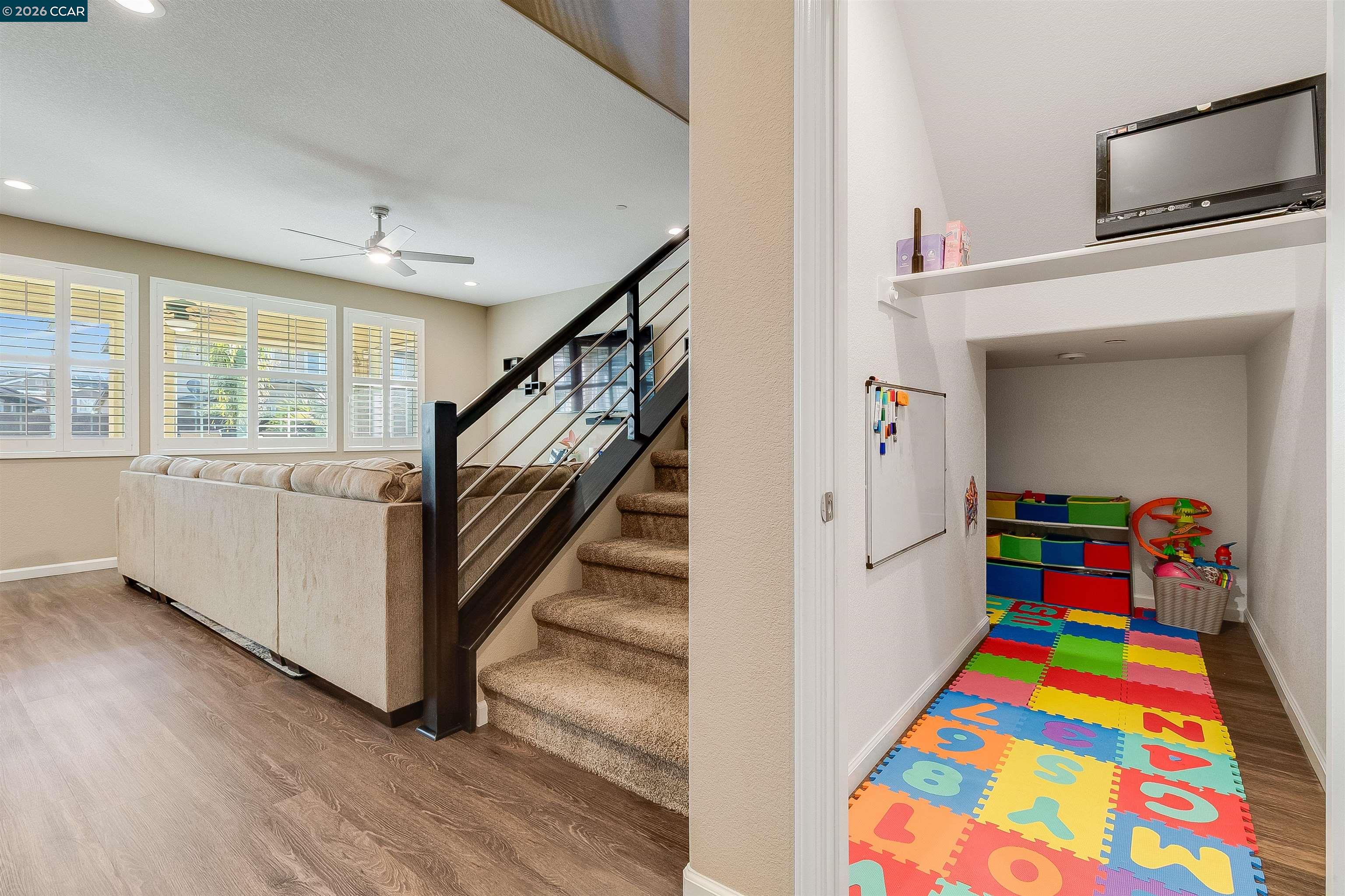 Detail Gallery Image 49 of 58 For 515 W Cherry St, Dixon,  CA 95620 - 4 Beds | 2/1 Baths