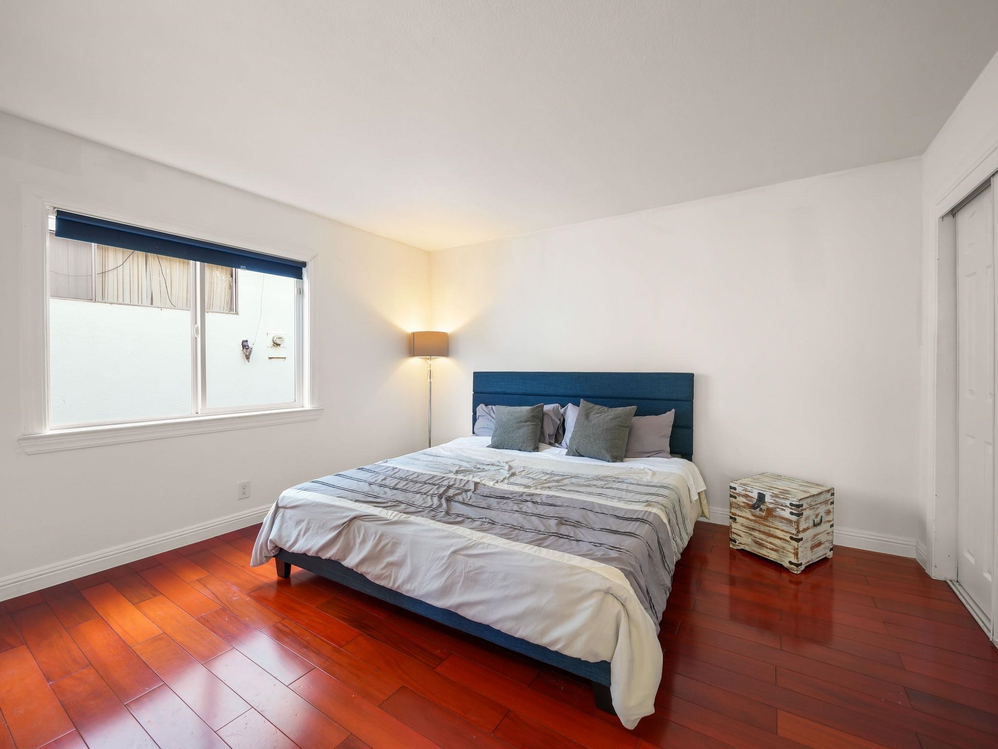 Detail Gallery Image 13 of 48 For 6208 Oakdale Ave, Oakland,  CA 94605 - 4 Beds | 3 Baths