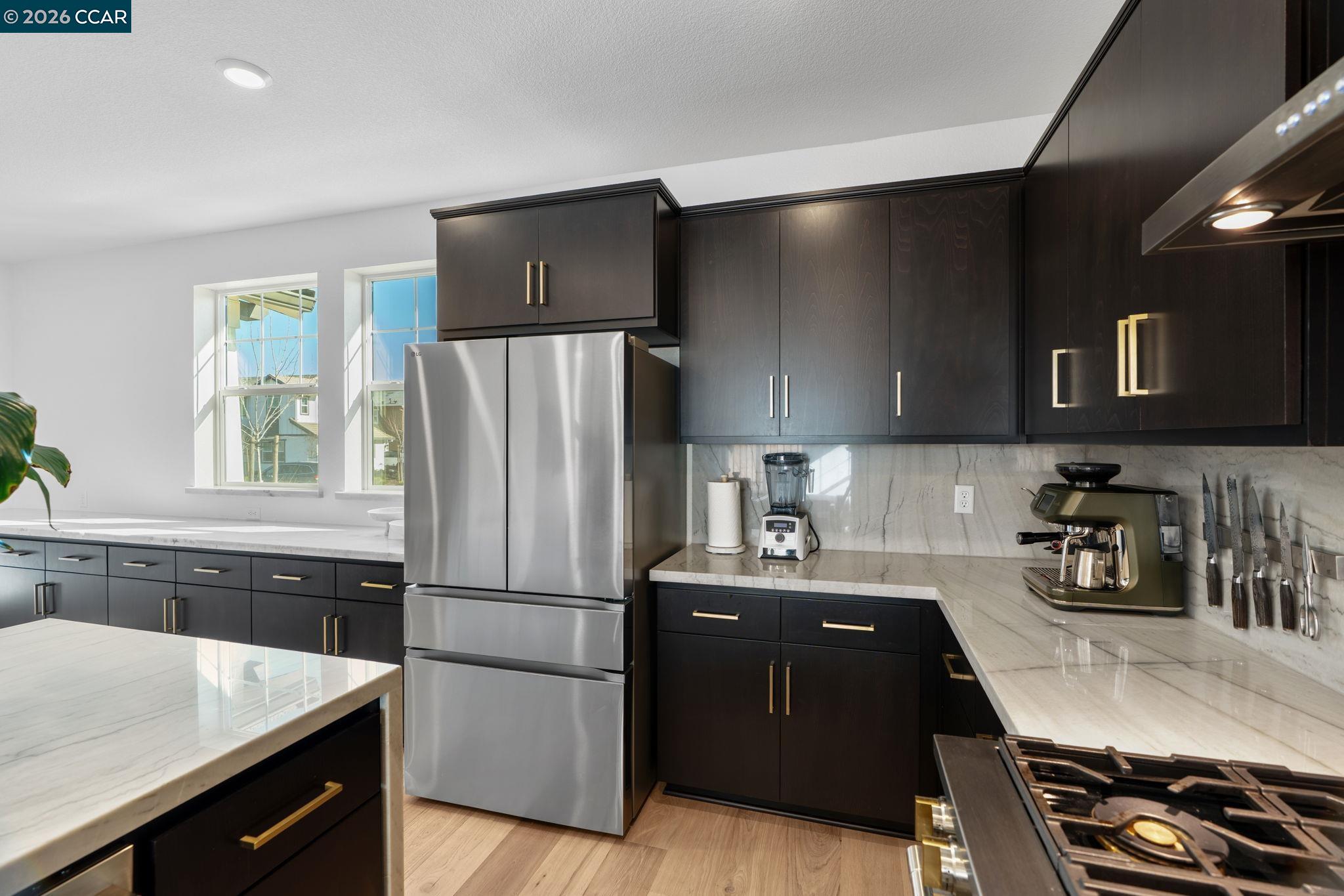 Detail Gallery Image 11 of 58 For 2529 Lake Club Dr, Fairfield,  CA 94533 - 4 Beds | 3/1 Baths