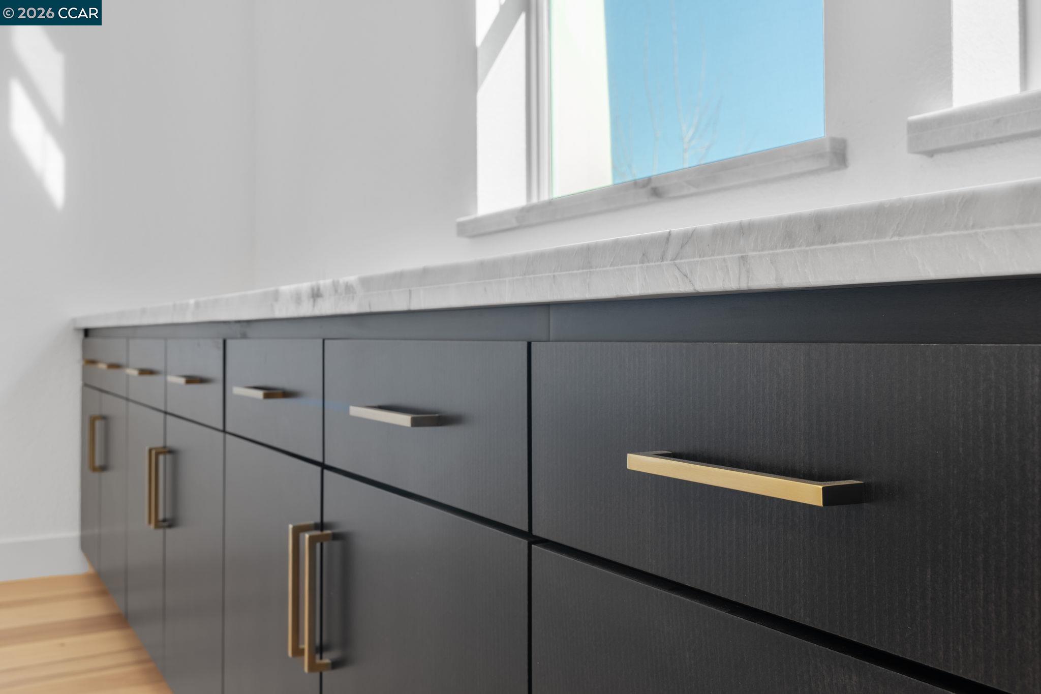 Detail Gallery Image 13 of 58 For 2529 Lake Club Dr, Fairfield,  CA 94533 - 4 Beds | 3/1 Baths