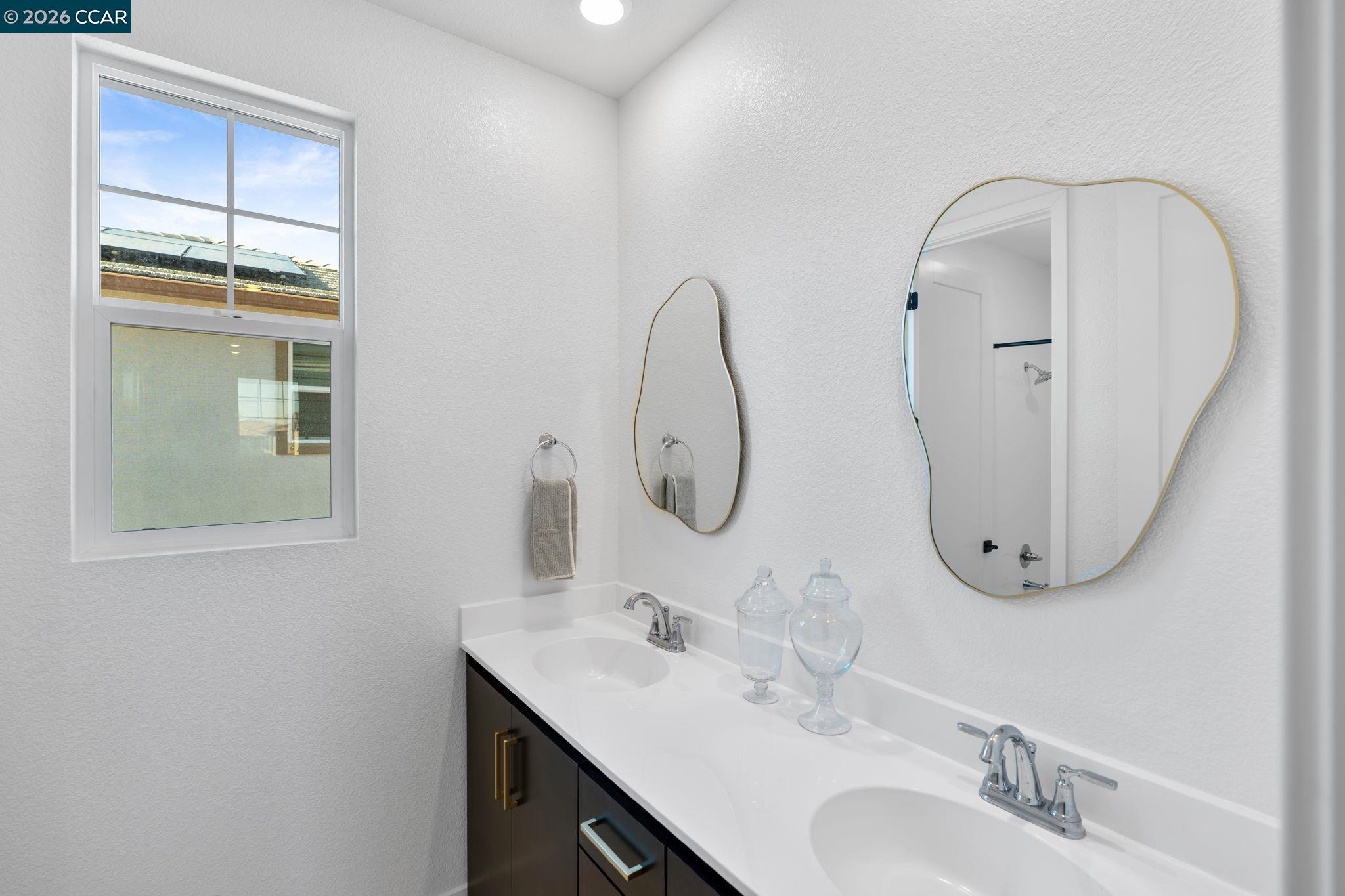 Detail Gallery Image 36 of 58 For 2529 Lake Club Dr, Fairfield,  CA 94533 - 4 Beds | 3/1 Baths