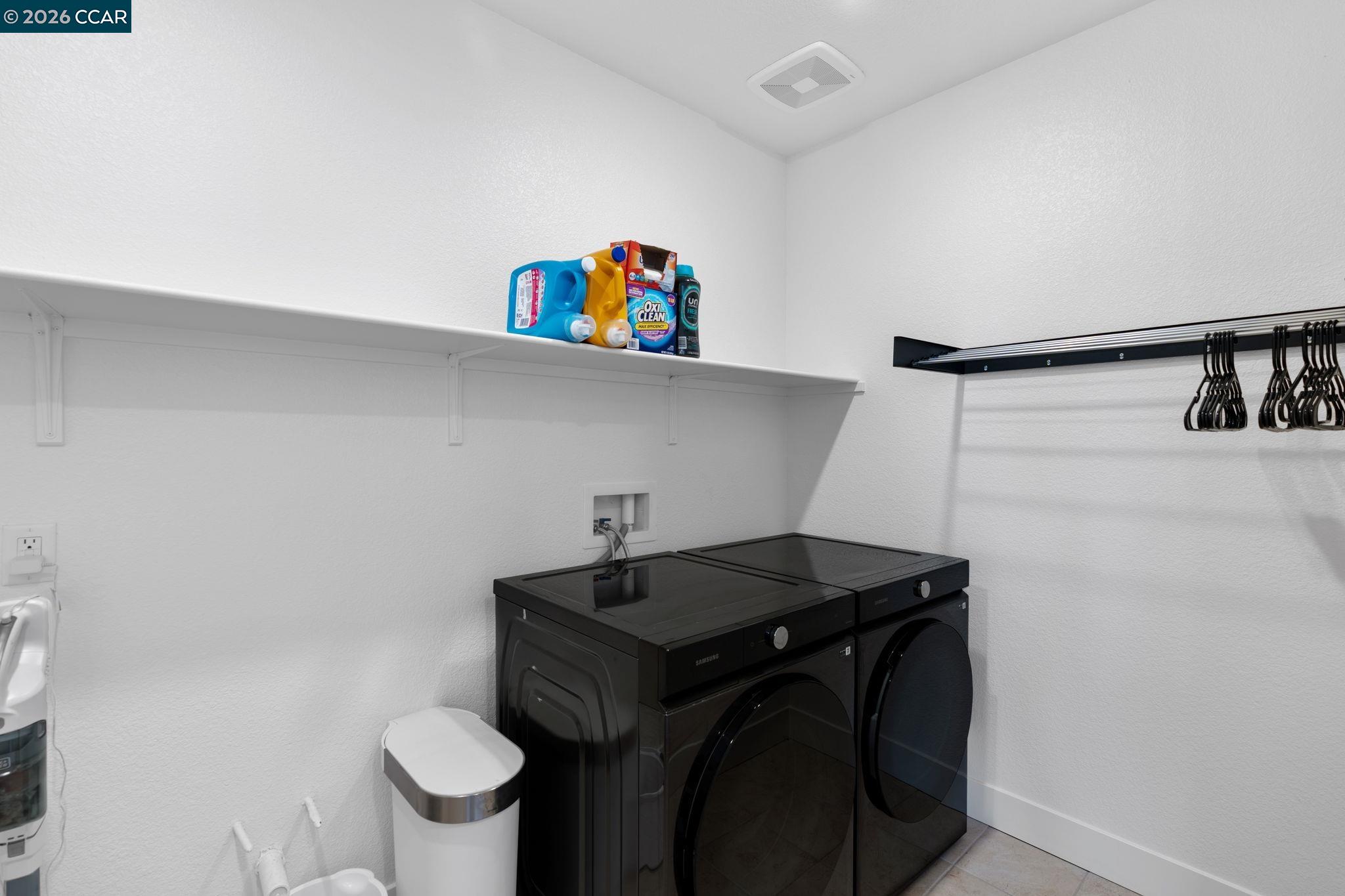 Detail Gallery Image 40 of 58 For 2529 Lake Club Dr, Fairfield,  CA 94533 - 4 Beds | 3/1 Baths