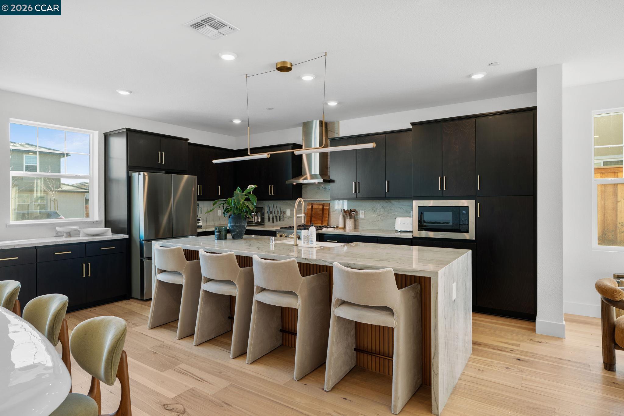 Detail Gallery Image 5 of 58 For 2529 Lake Club Dr, Fairfield,  CA 94533 - 4 Beds | 3/1 Baths