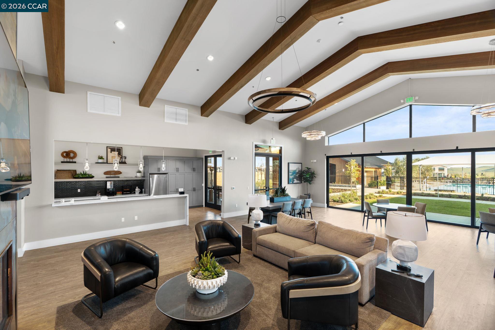 Detail Gallery Image 46 of 58 For 2529 Lake Club Dr, Fairfield,  CA 94533 - 4 Beds | 3/1 Baths