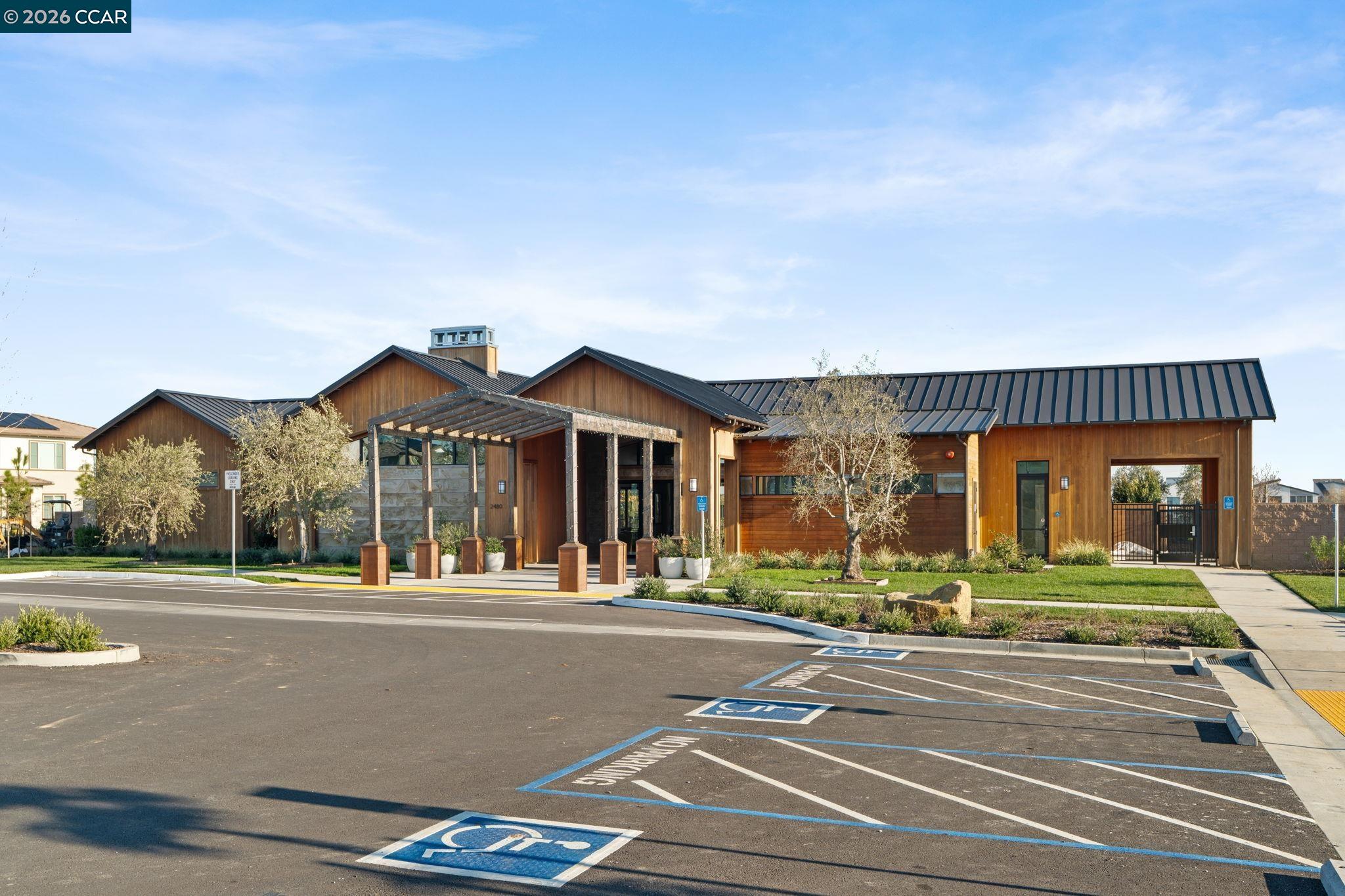 Detail Gallery Image 51 of 58 For 2529 Lake Club Dr, Fairfield,  CA 94533 - 4 Beds | 3/1 Baths