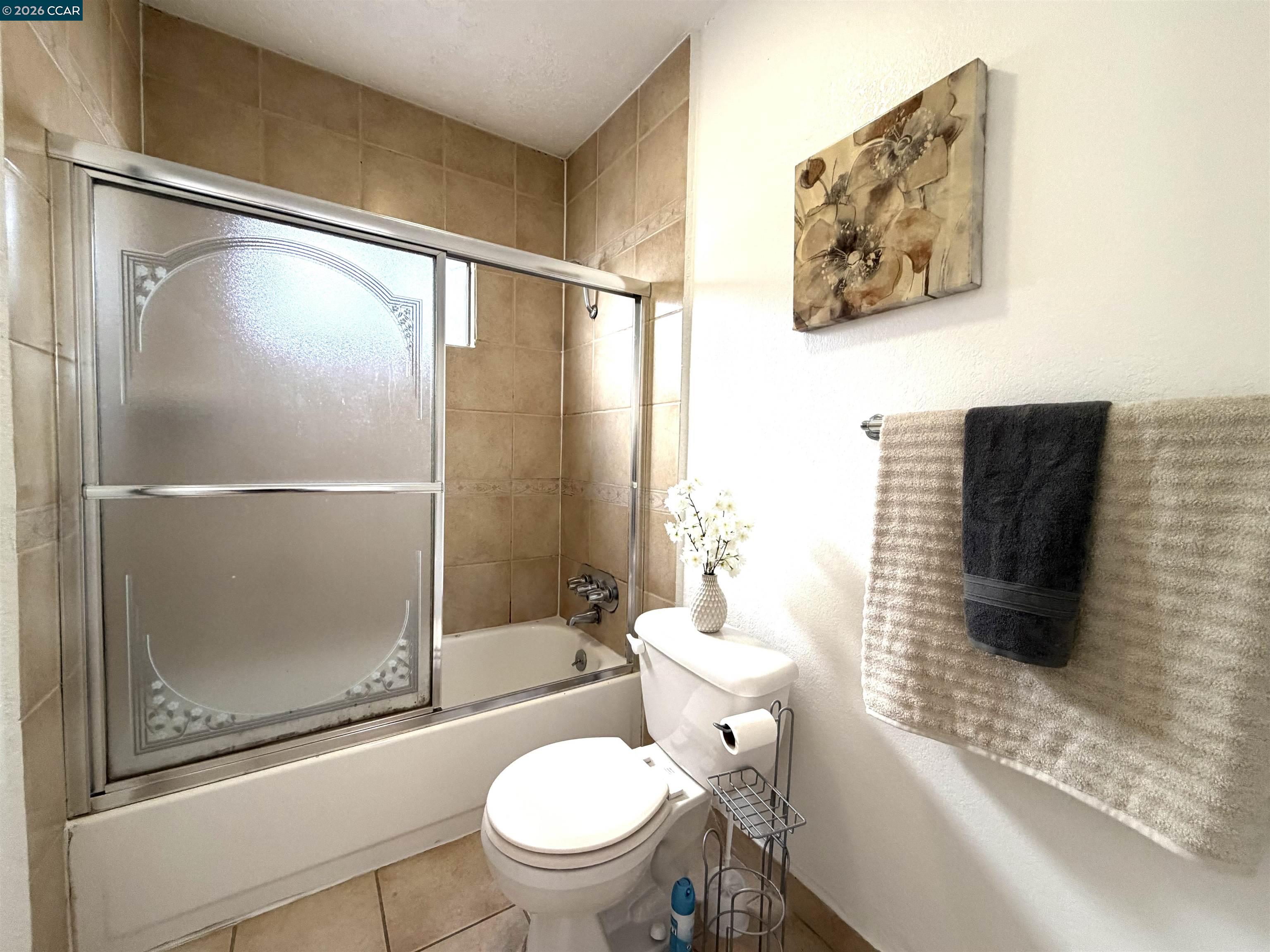 Detail Gallery Image 19 of 28 For 1625 Thrush Ave, San Leandro,  CA 94578 - 2 Beds | 2 Baths