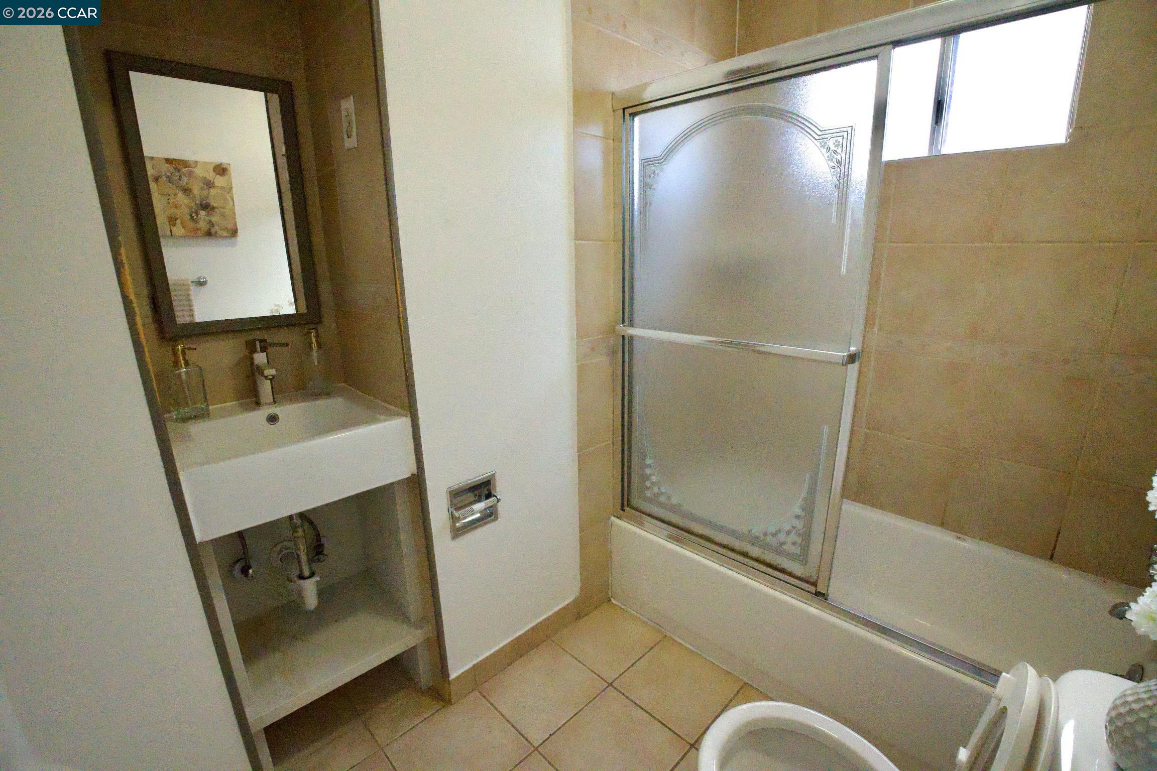 Detail Gallery Image 20 of 28 For 1625 Thrush Ave, San Leandro,  CA 94578 - 2 Beds | 2 Baths