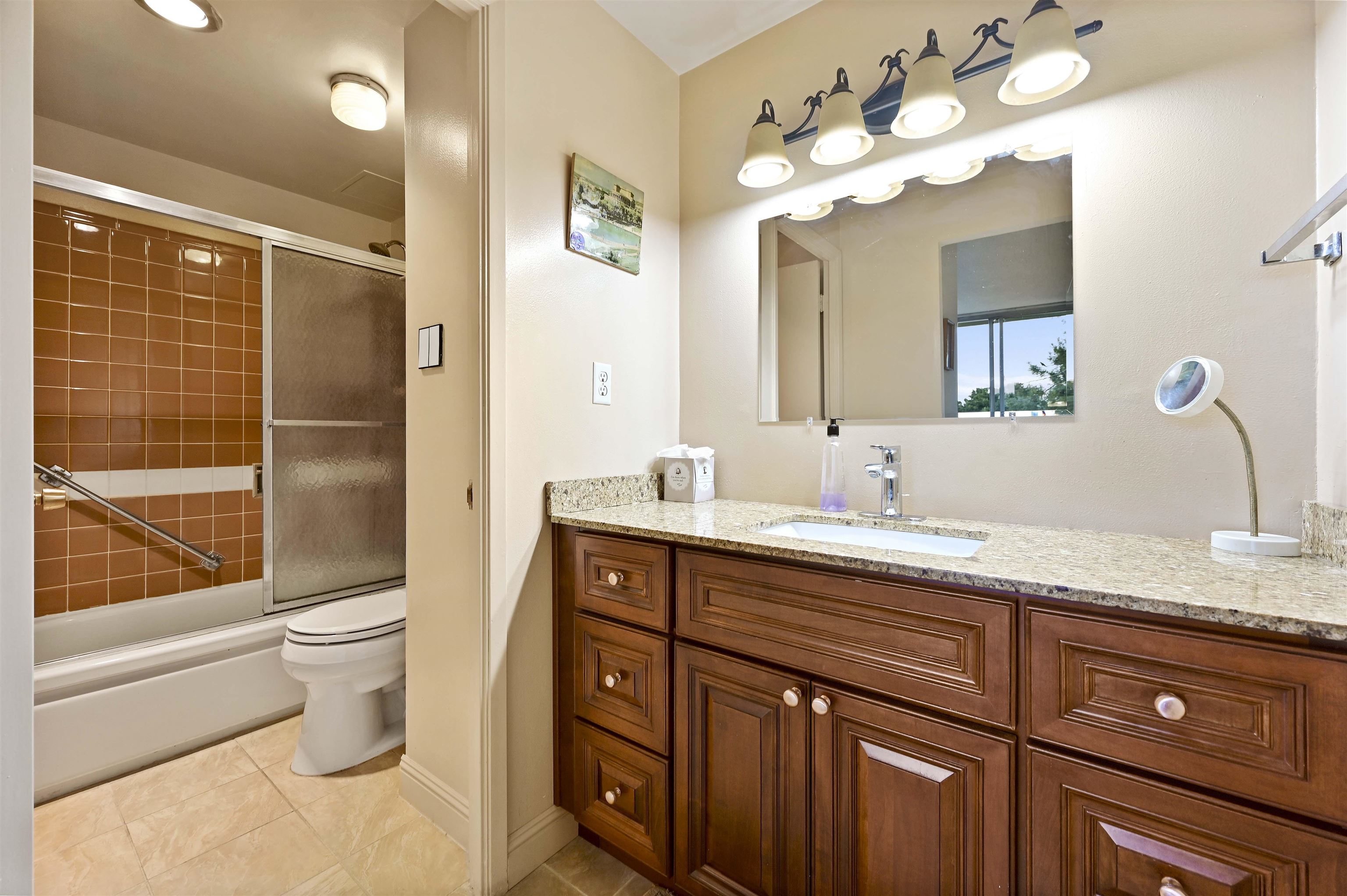 Photo #19: 41121022 Listing: Photo #19