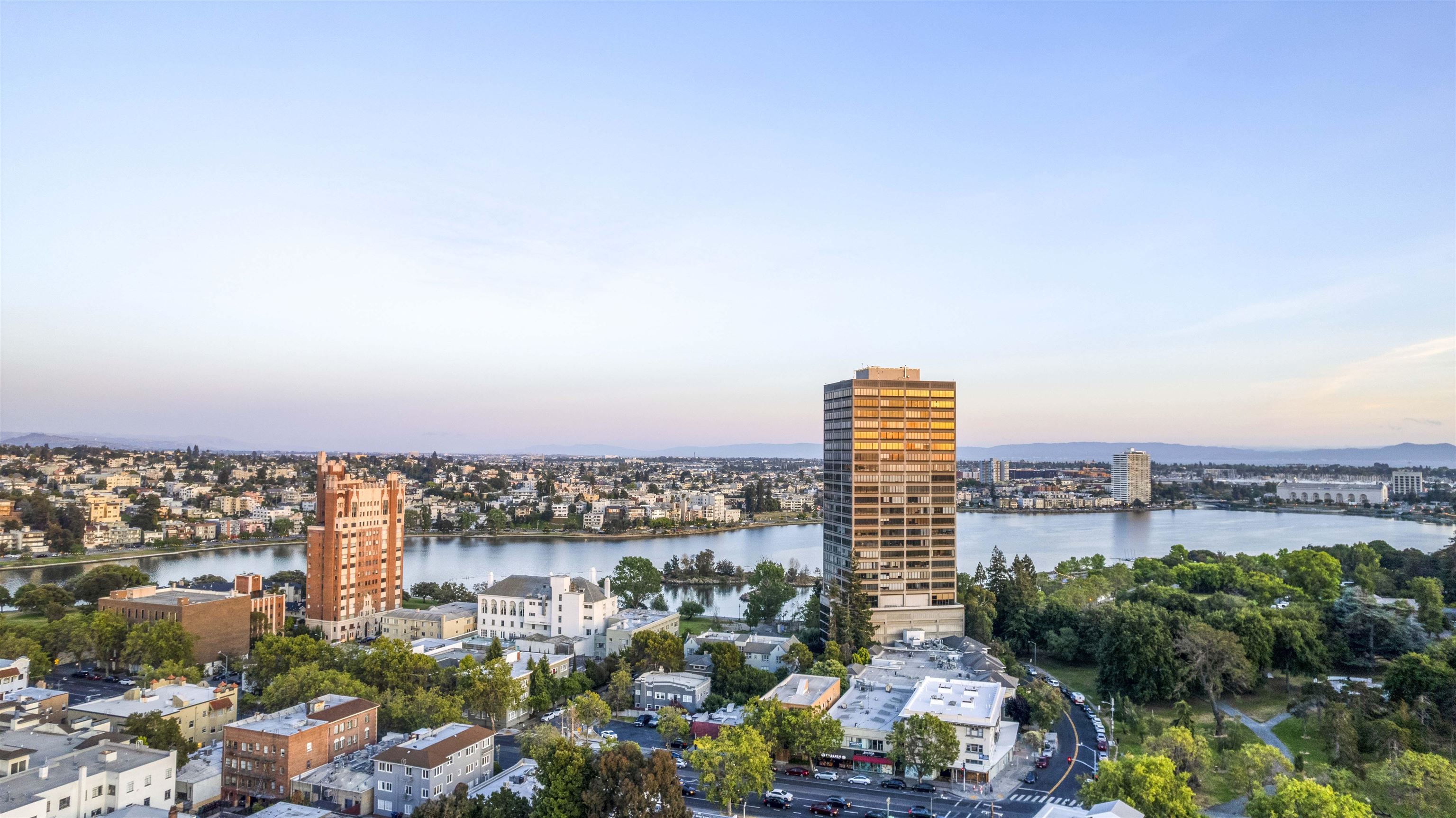 Photo #36: 41121022 Listing: Photo #36