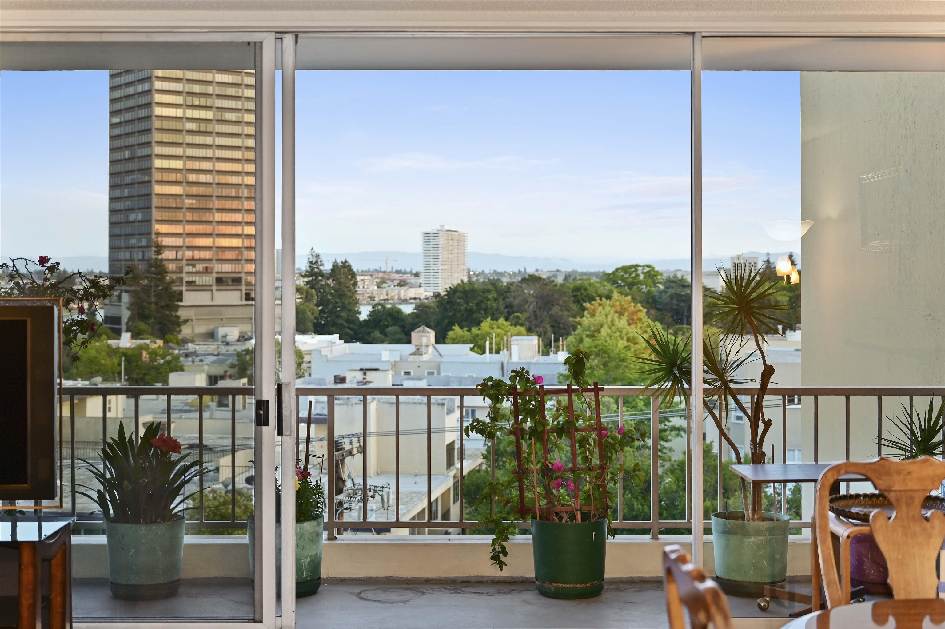 Photo #8: 41121022 Listing: Photo #8