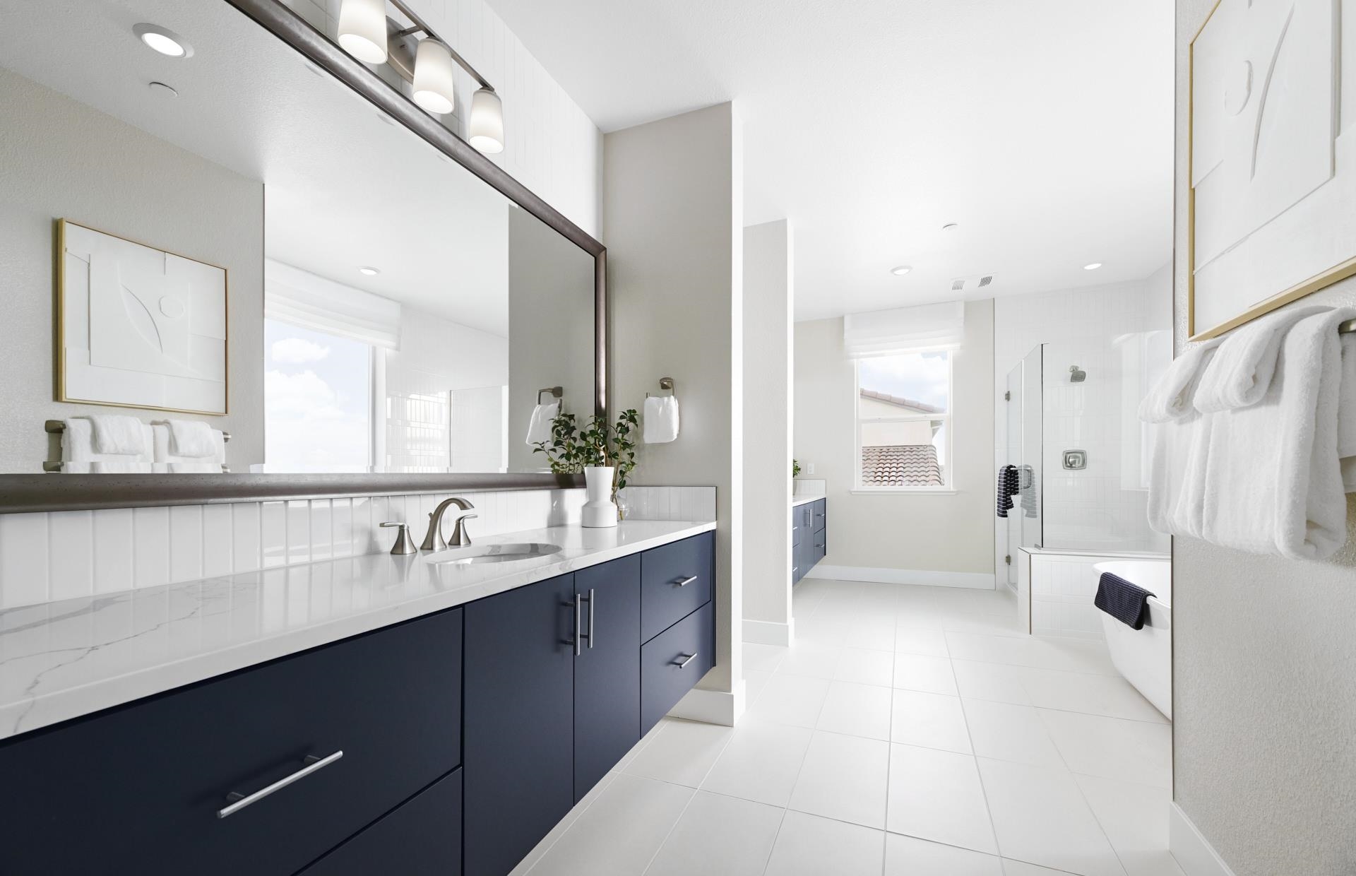 Detail Gallery Image 13 of 15 For 18744 Back Bay Drive, Lathrop,  CA 95330 - 6 Beds | 5/1 Baths