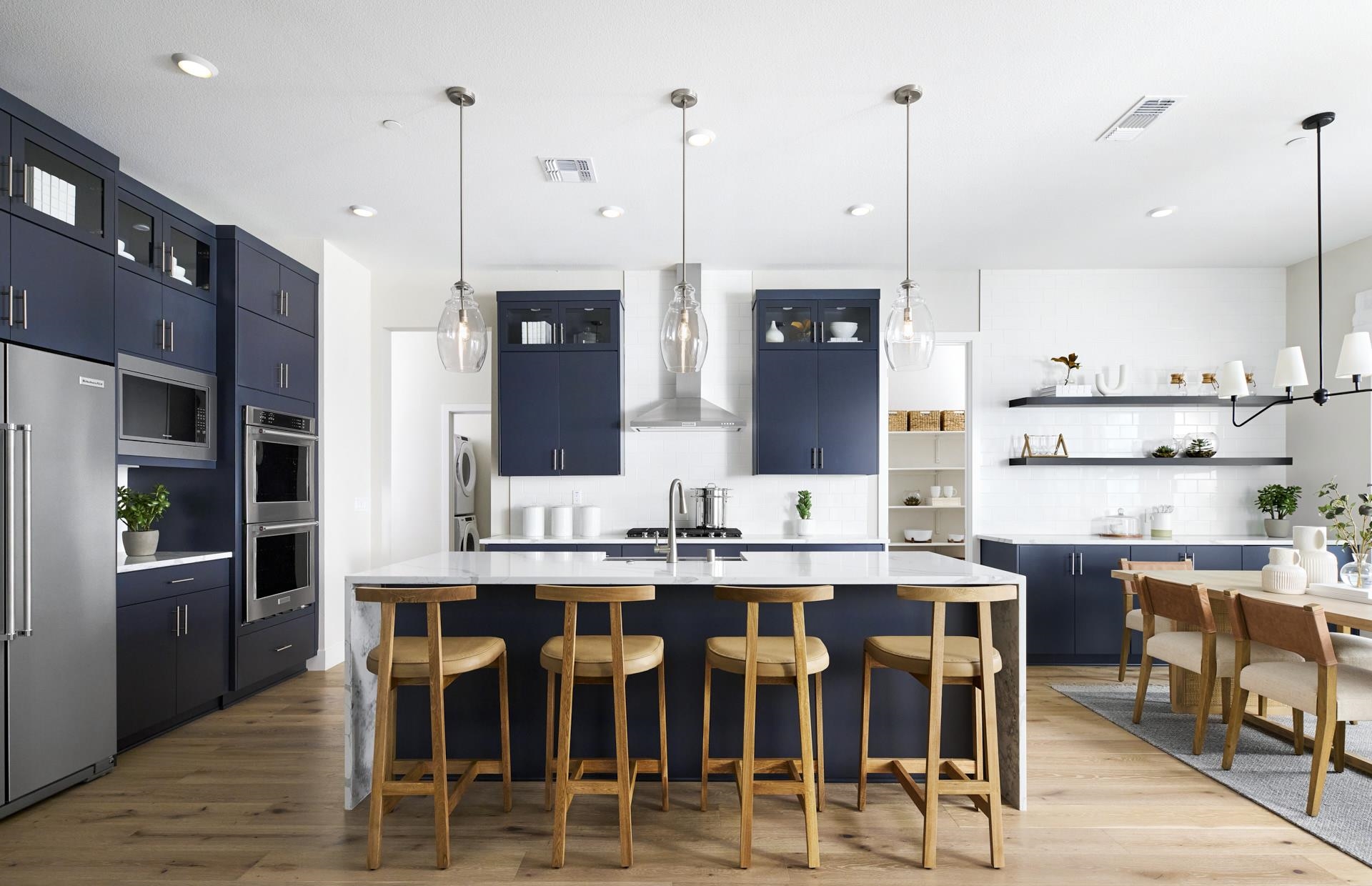 Detail Gallery Image 3 of 15 For 18744 Back Bay Drive, Lathrop,  CA 95330 - 6 Beds | 5/1 Baths