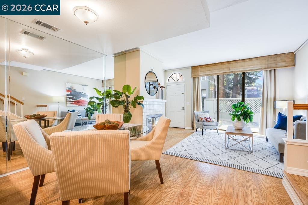 Photo #2: 41121027 Listing: Photo #2