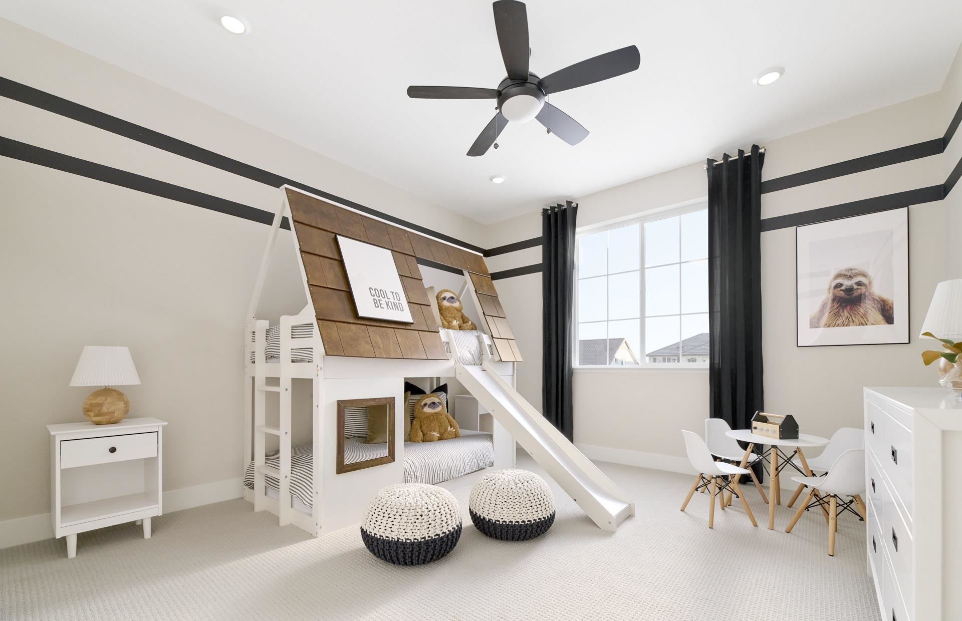 Detail Gallery Image 12 of 14 For 18632 Back Bay Drive, Lathrop,  CA 95330 - 5 Beds | 4/1 Baths