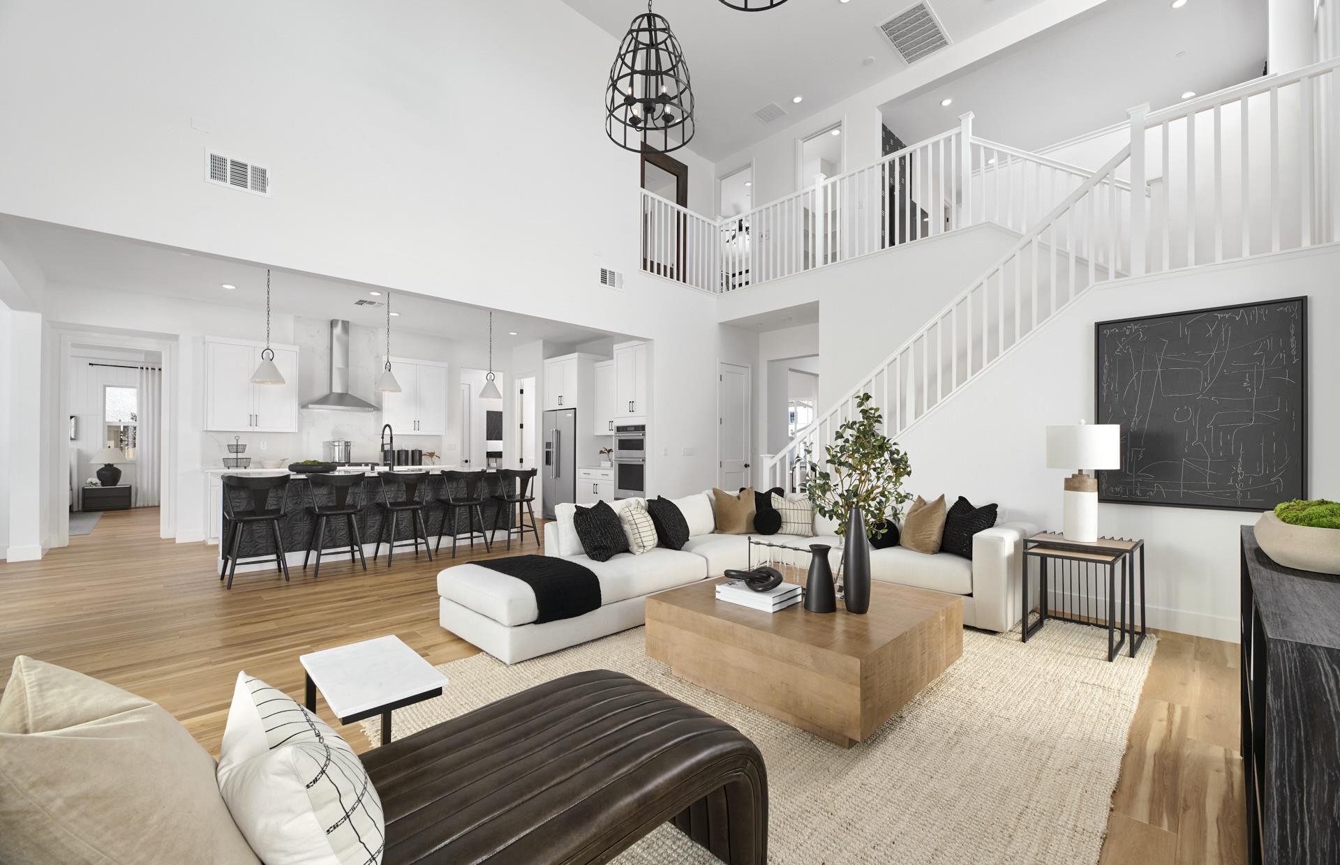 Detail Gallery Image 5 of 14 For 18632 Back Bay Drive, Lathrop,  CA 95330 - 5 Beds | 4/1 Baths