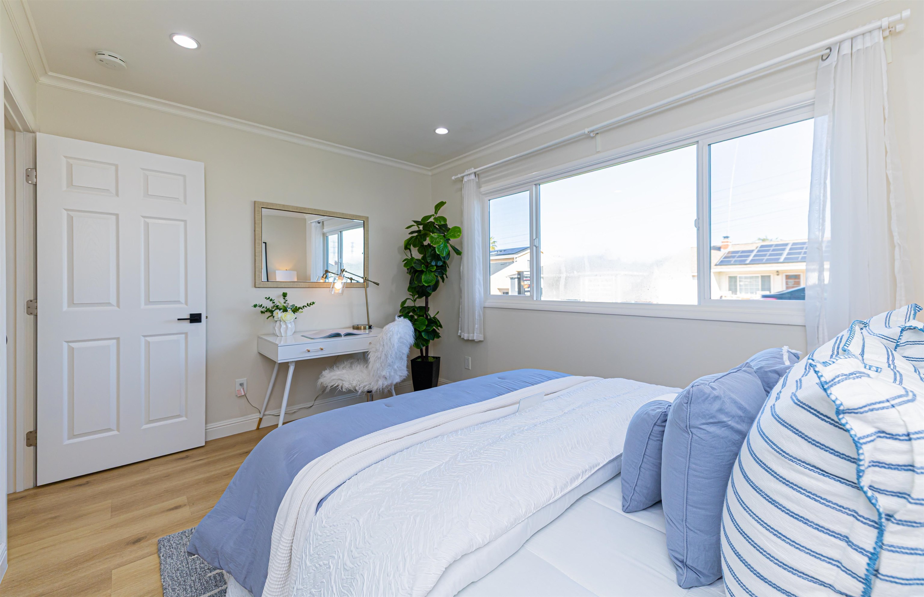 Detail Gallery Image 15 of 22 For 1952 Shoreview Ave, San Mateo,  CA 94401 - 3 Beds | 1 Baths