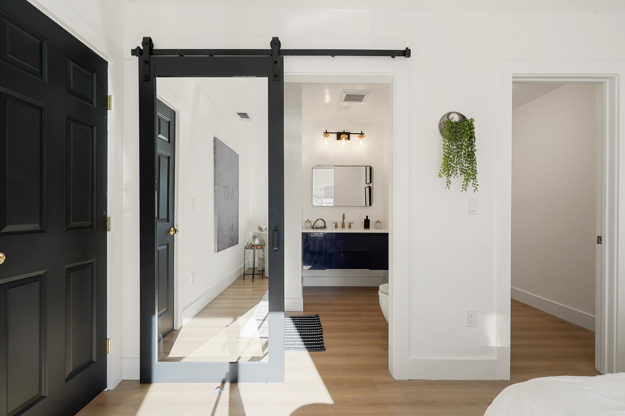 Detail Gallery Image 18 of 46 For 2151 Santa Rita St, Oakland,  CA 94601 - 3 Beds | 2 Baths