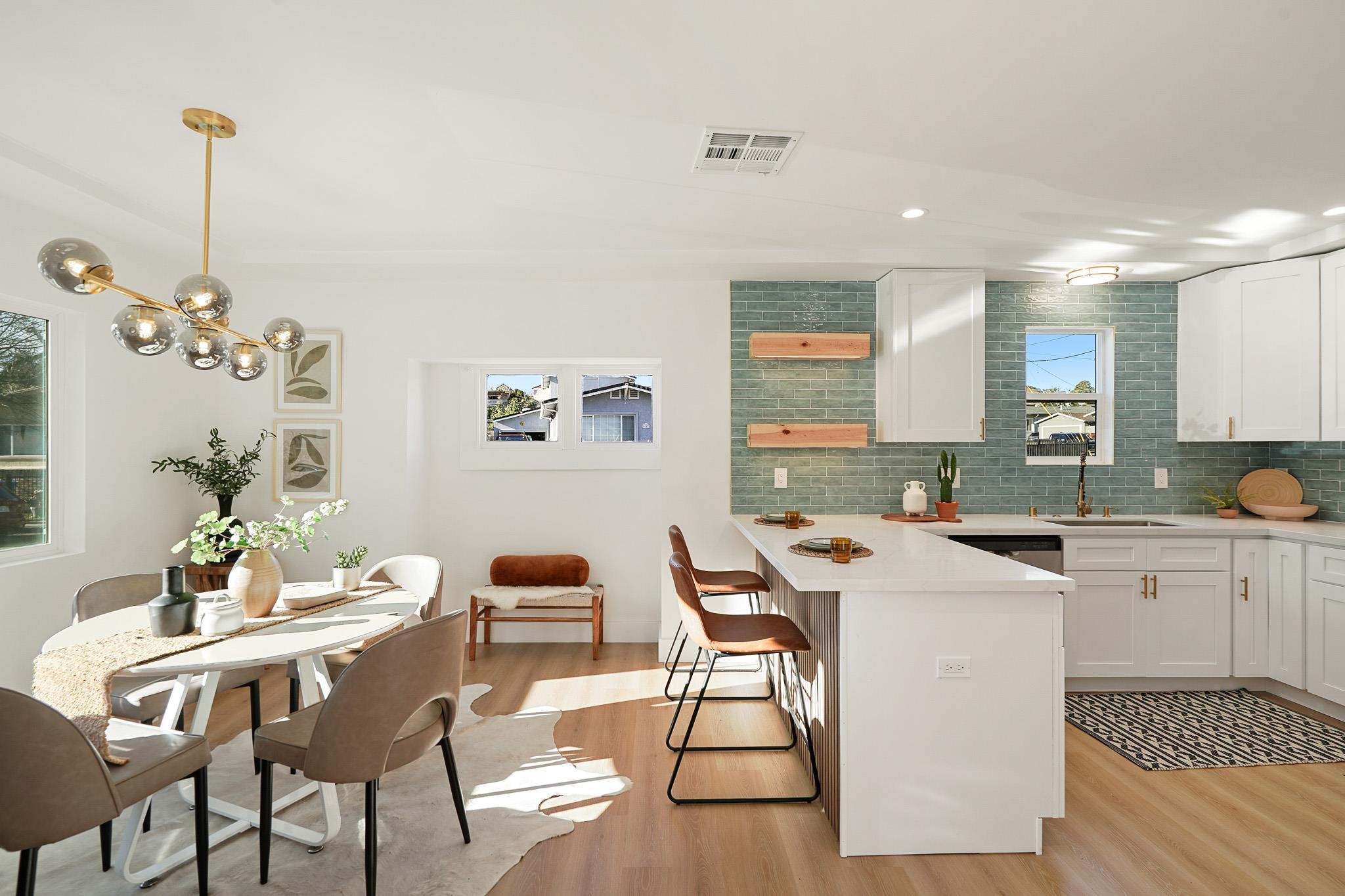 Detail Gallery Image 7 of 45 For 2151 Santa Rita St, Oakland,  CA 94601 - 3 Beds | 2 Baths