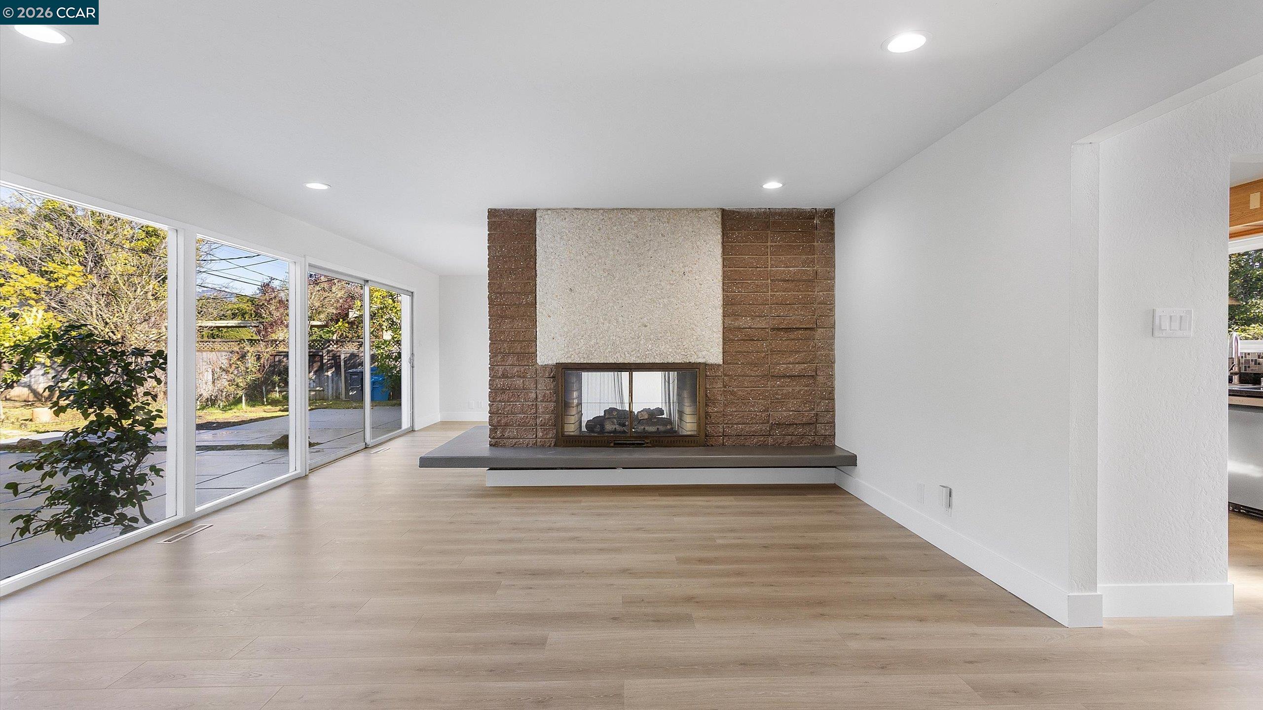 Detail Gallery Image 19 of 46 For 218 Franciscan Dr, Vallejo,  CA 94589 - 3 Beds | 2 Baths