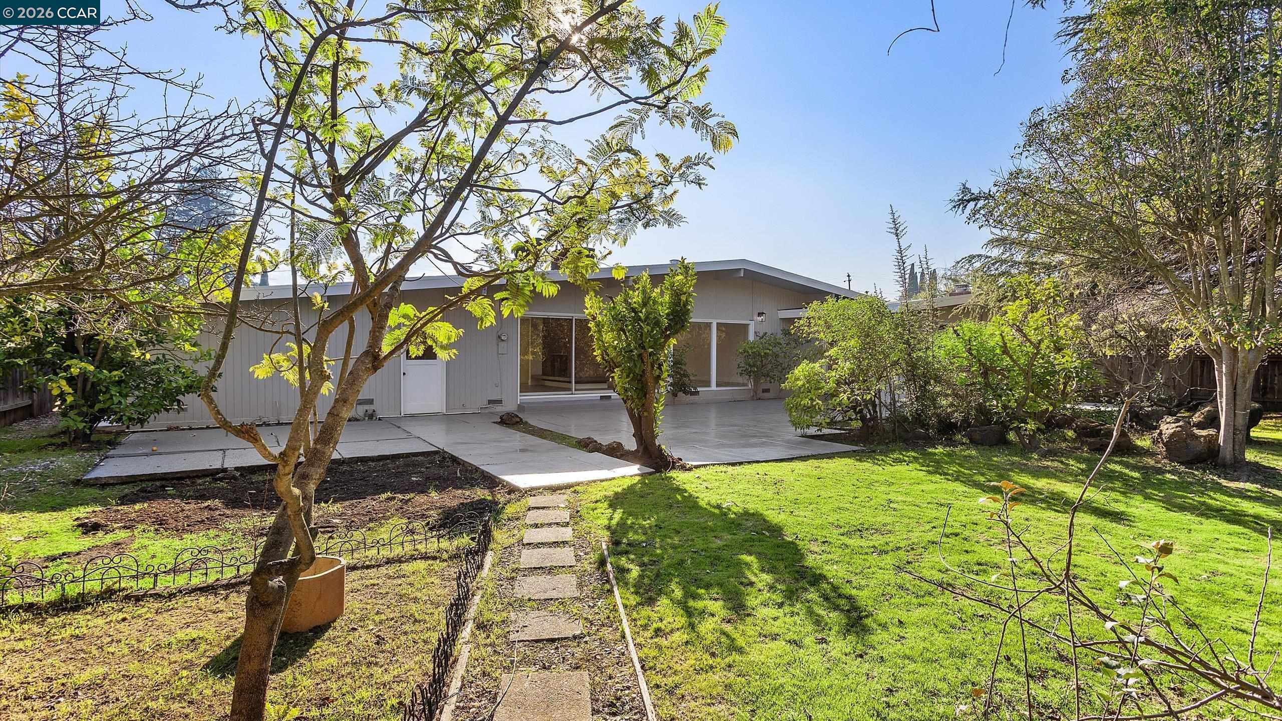 Detail Gallery Image 38 of 46 For 218 Franciscan Dr, Vallejo,  CA 94589 - 3 Beds | 2 Baths