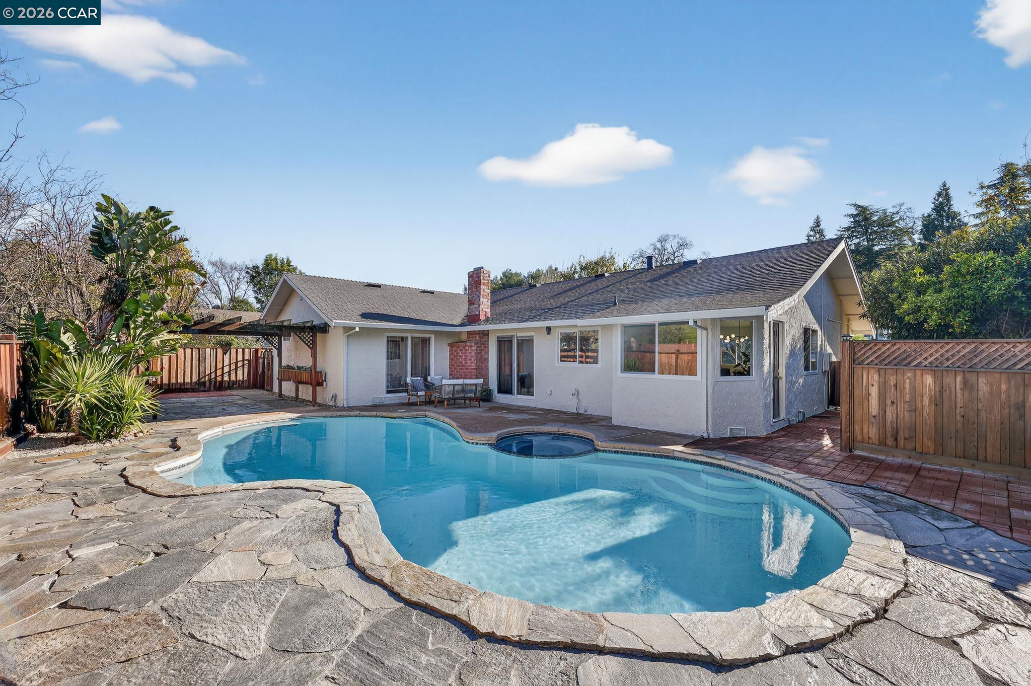 Detail Gallery Image 29 of 33 For 5465 Preston Court, Concord,  CA 94521 - 4 Beds | 2 Baths