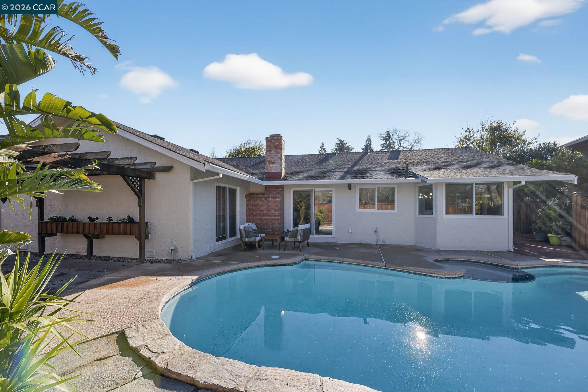 Detail Gallery Image 31 of 33 For 5465 Preston Court, Concord,  CA 94521 - 4 Beds | 2 Baths