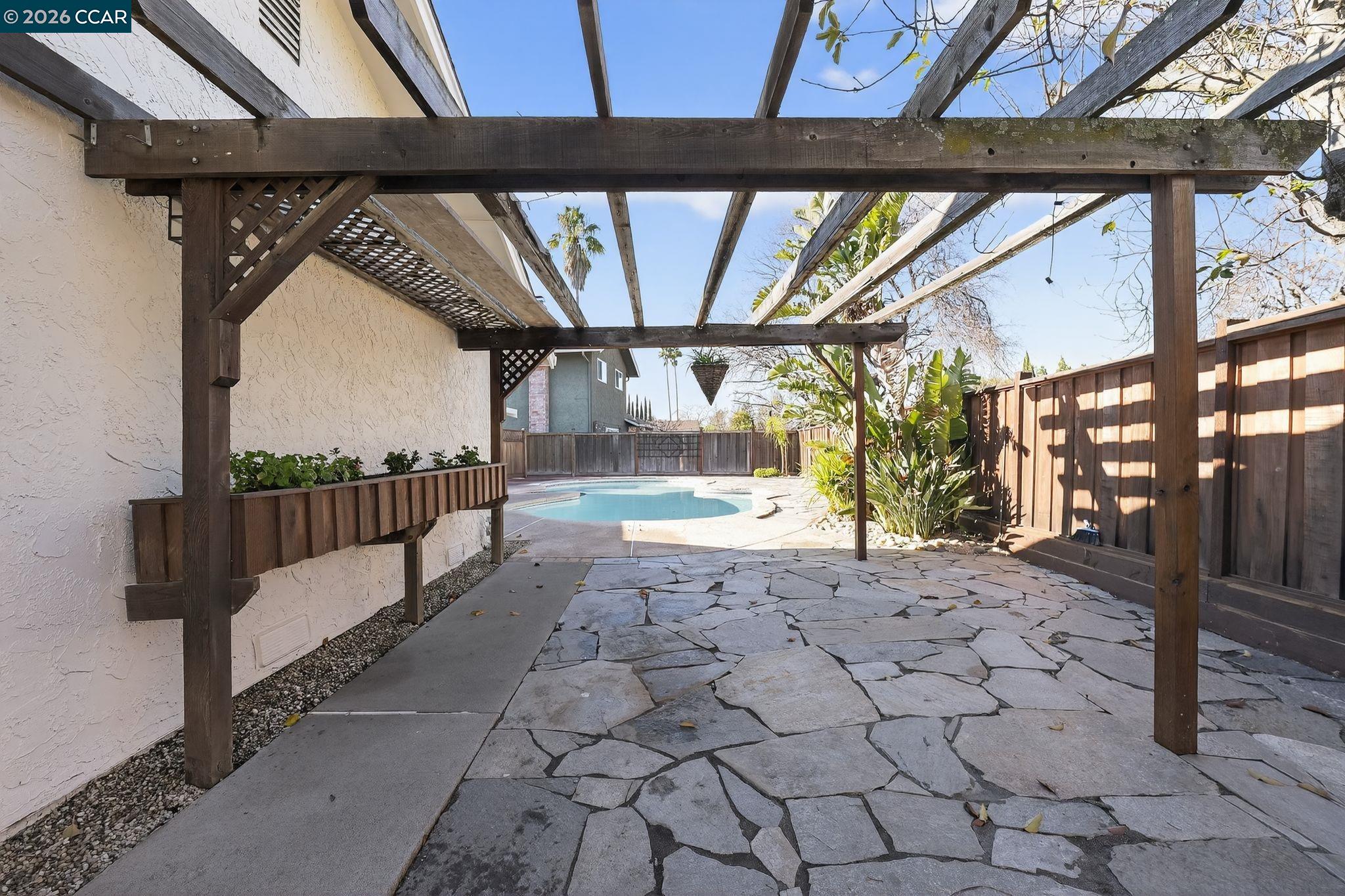 Detail Gallery Image 32 of 33 For 5465 Preston Court, Concord,  CA 94521 - 4 Beds | 2 Baths