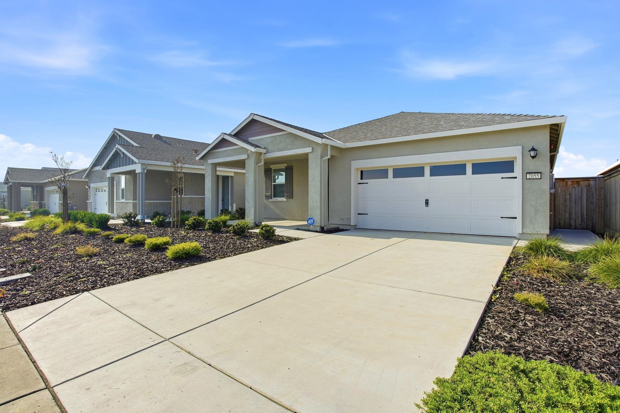 Detail Gallery Image 2 of 43 For 2055 Stars Dr, Rio Vista,  CA 94571 - 2 Beds | 2 Baths