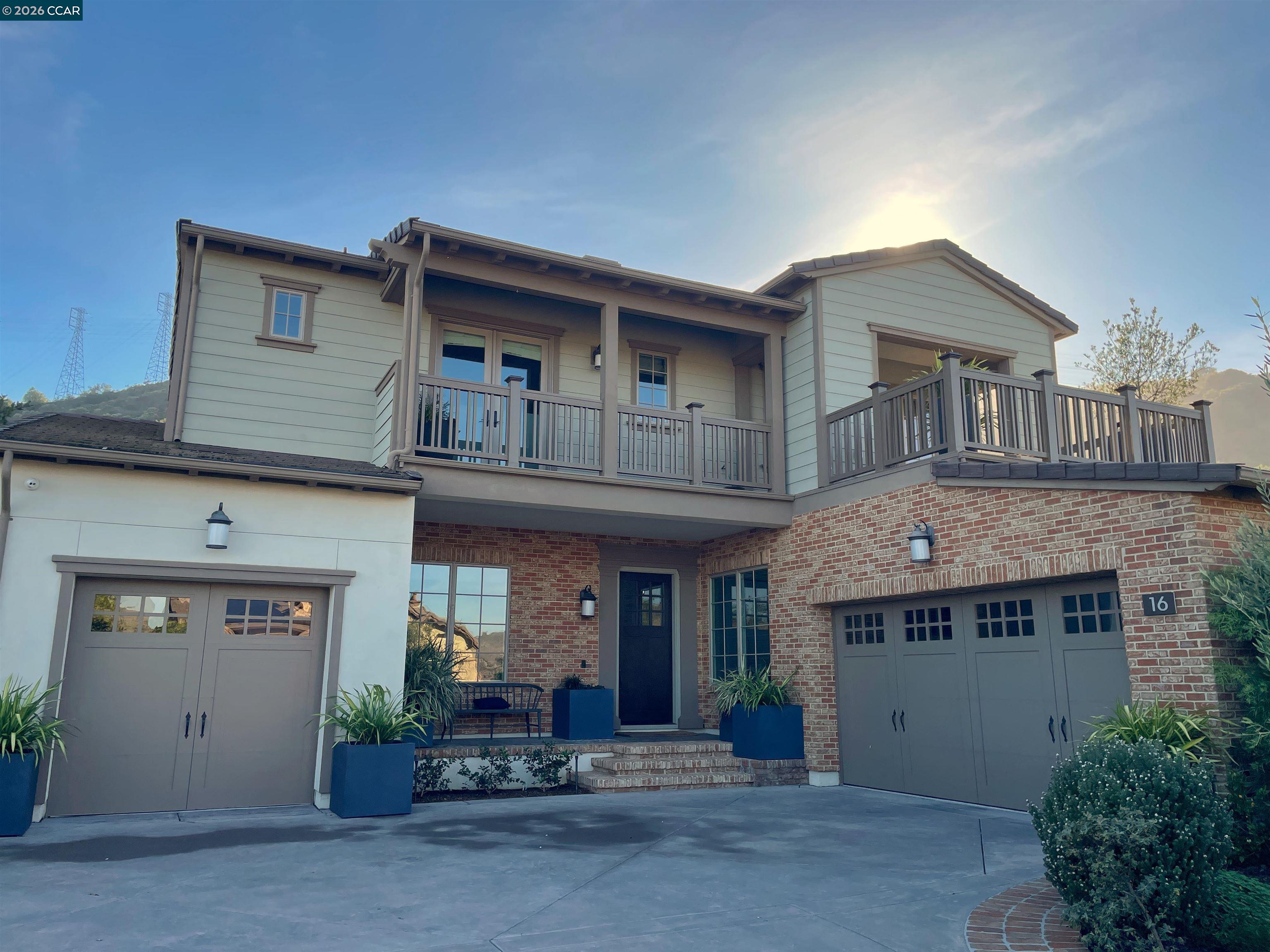 Front Image Thumbnail for CC41121041