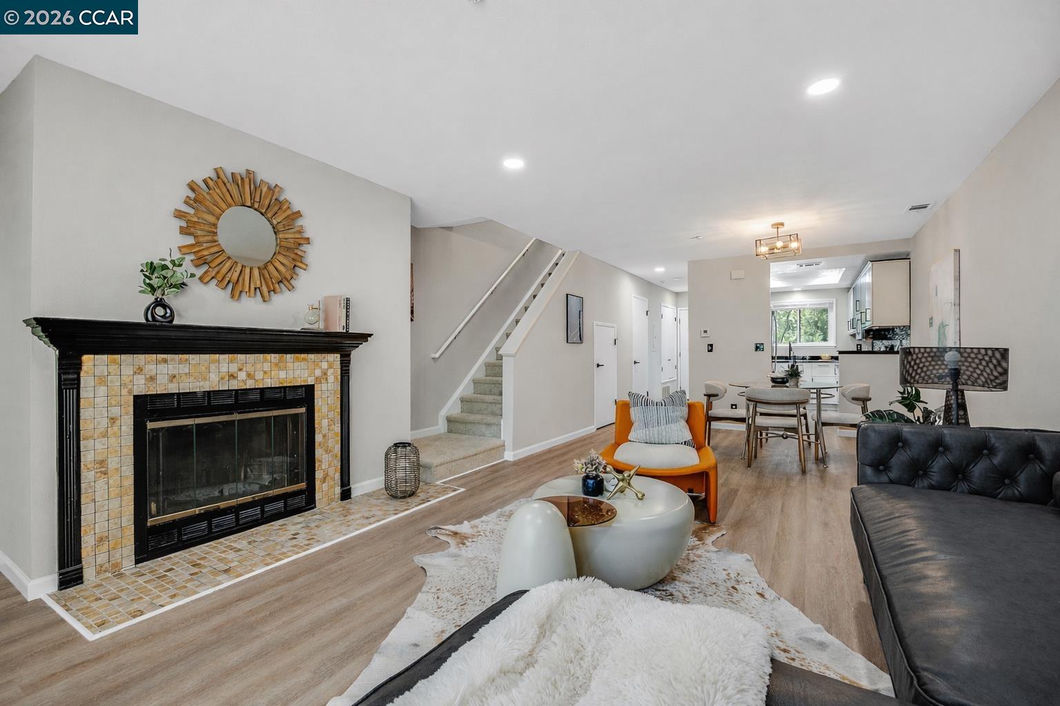 Photo #5: 41121042 Listing: Photo #5