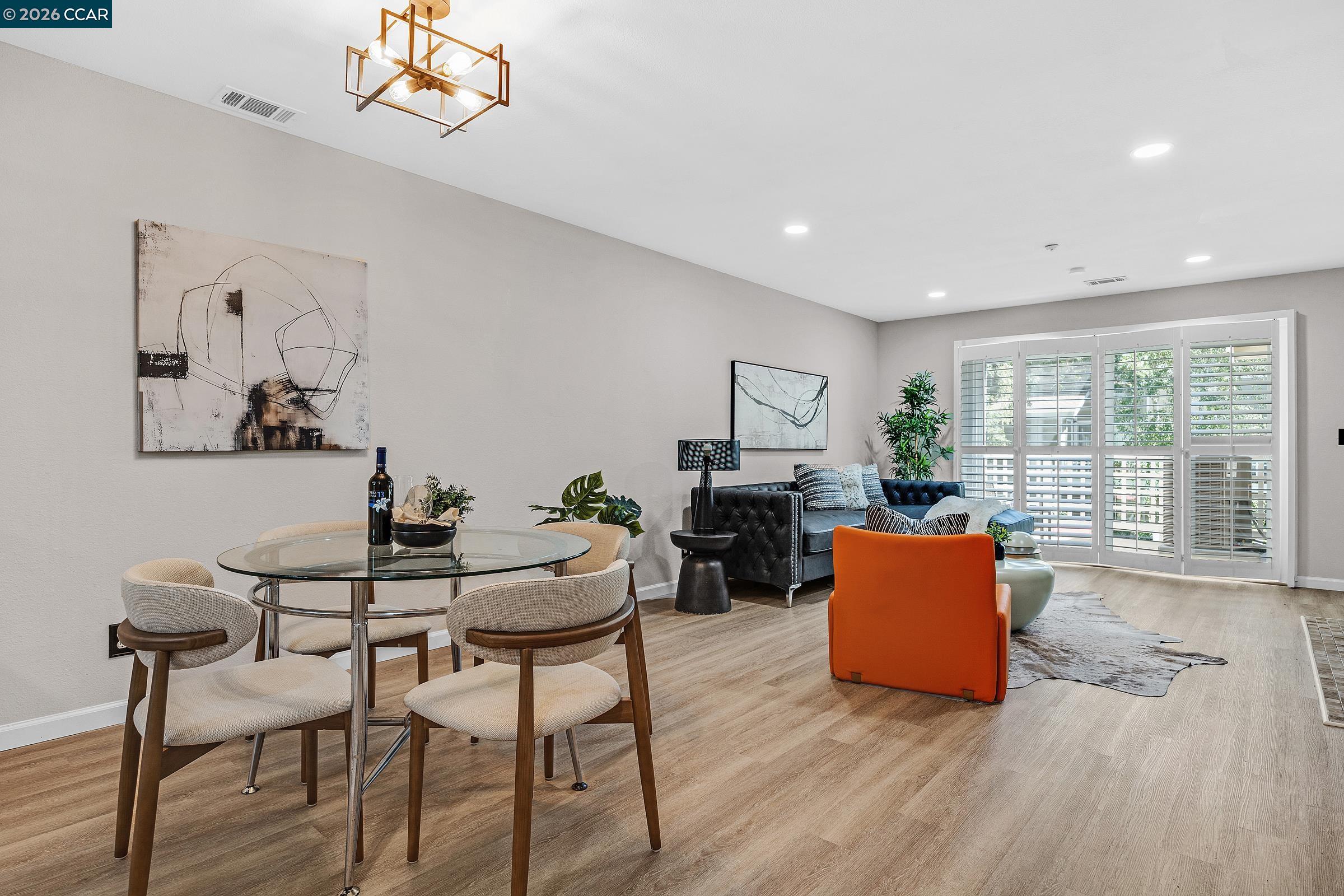 Photo #6: 41121042 Listing: Photo #6