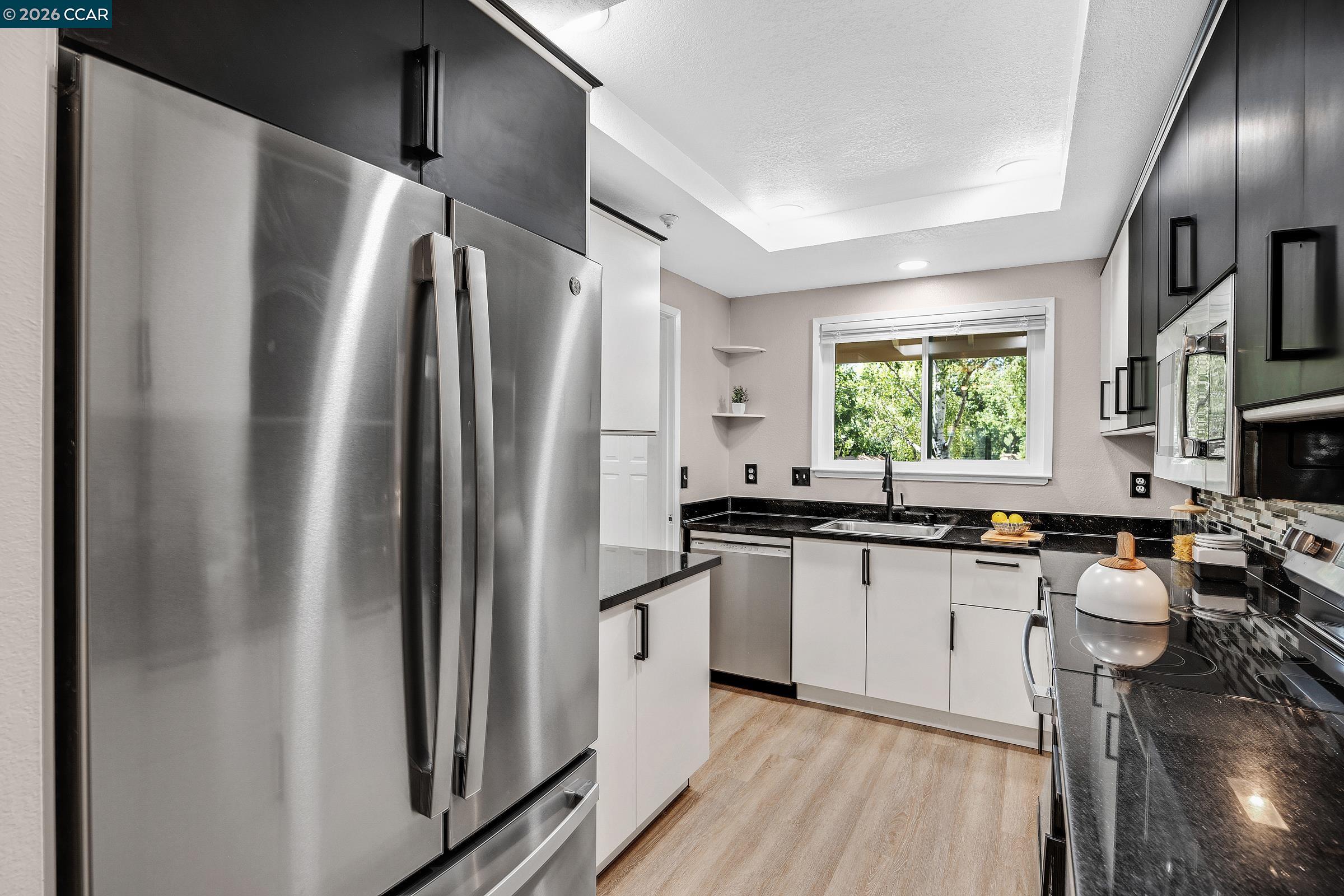 Photo #8: 41121042 Listing: Photo #8