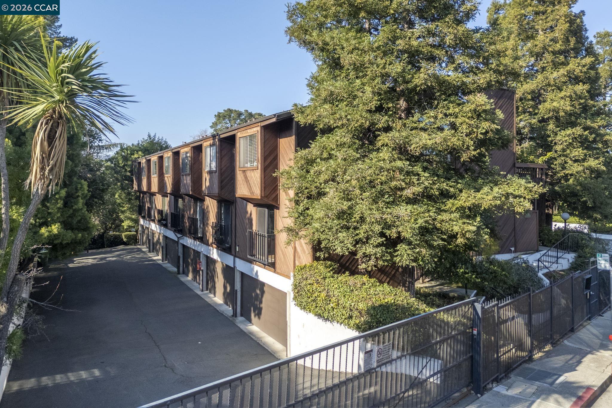 Photo #32: 41121044 Listing: Photo #32