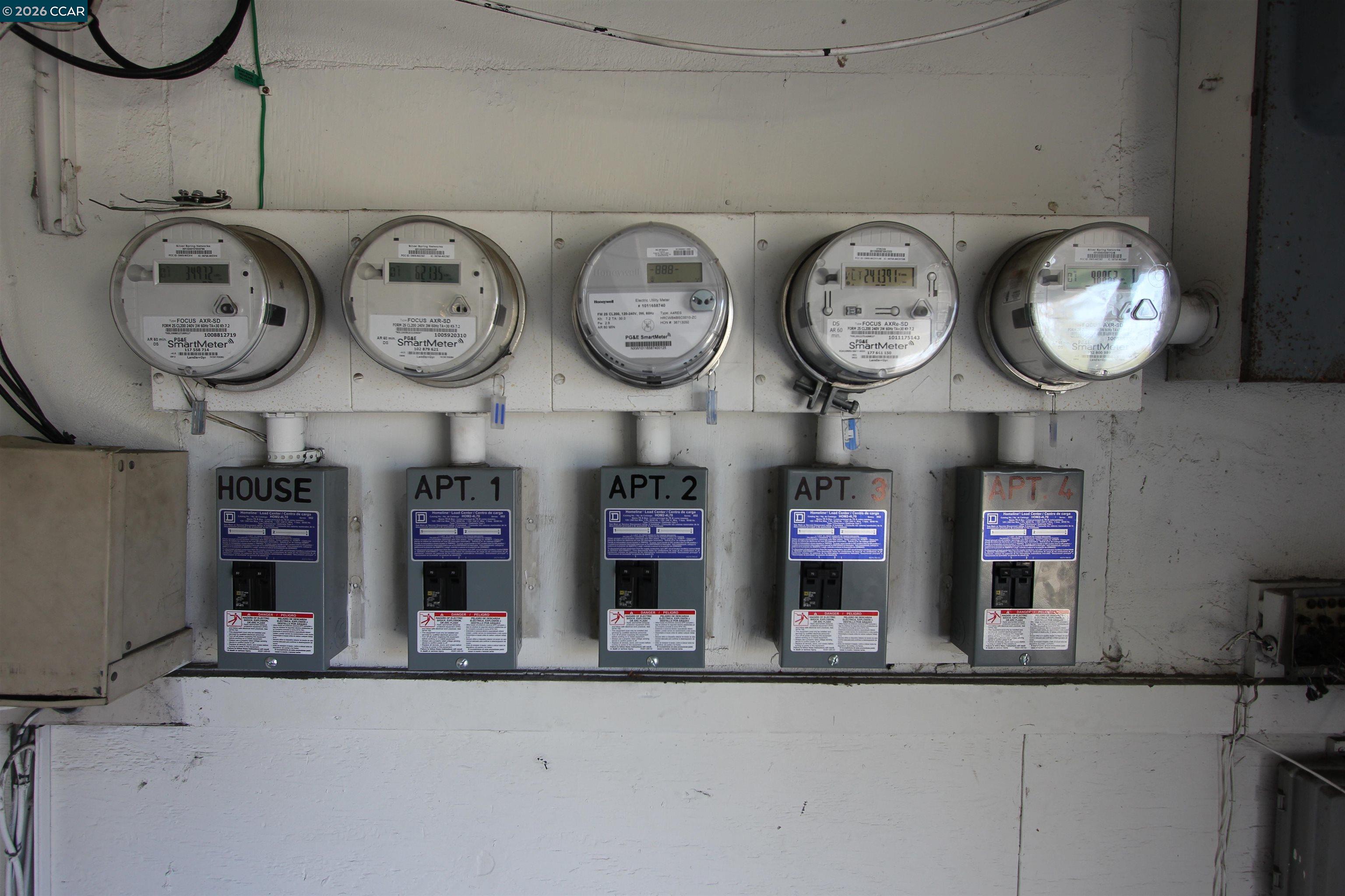 Detail Gallery Image 12 of 13 For 2646 Baldwin Ln, Walnut Creek,  CA 94597 - – Beds | – Baths