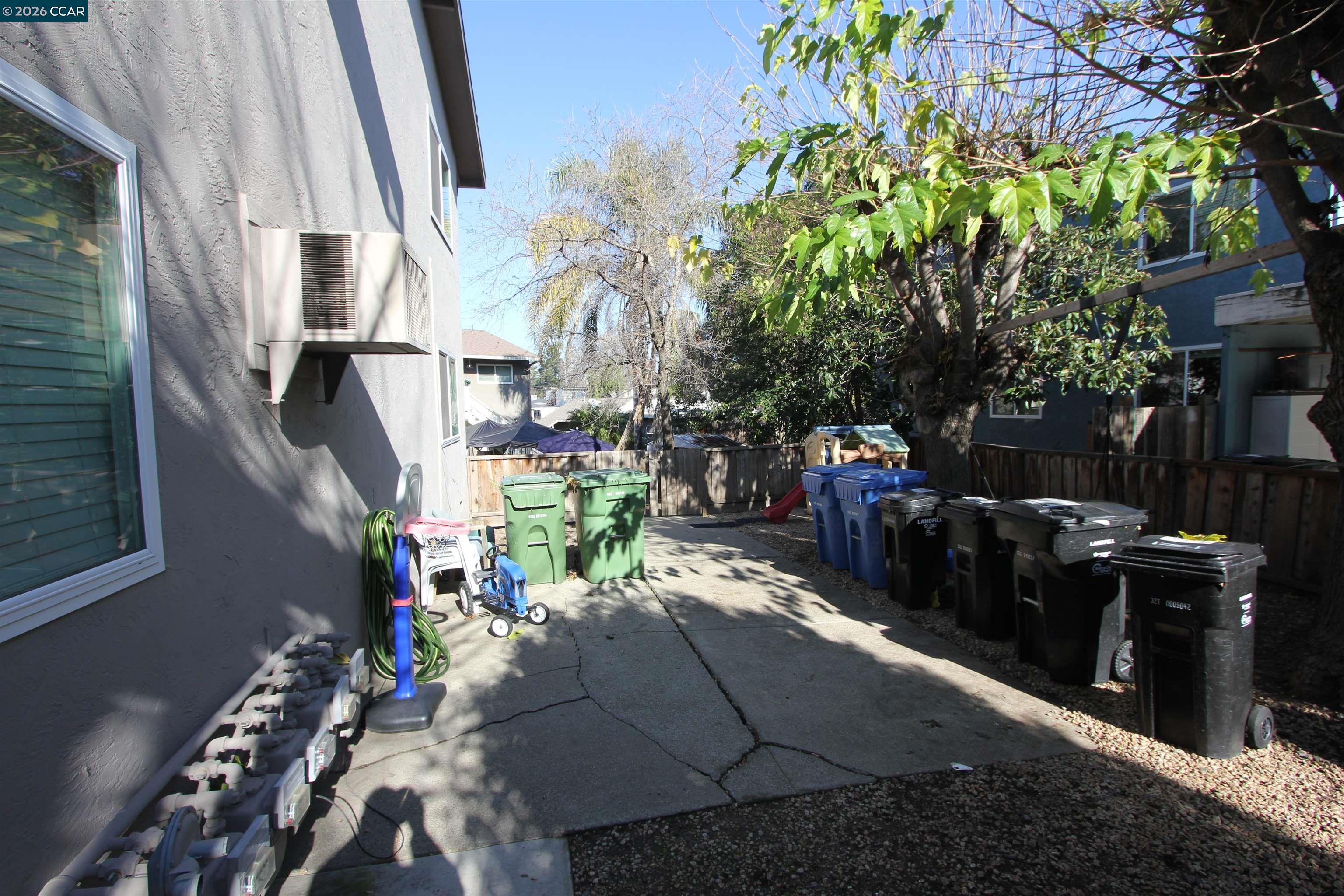 Detail Gallery Image 7 of 13 For 2646 Baldwin Ln, Walnut Creek,  CA 94597 - – Beds | – Baths