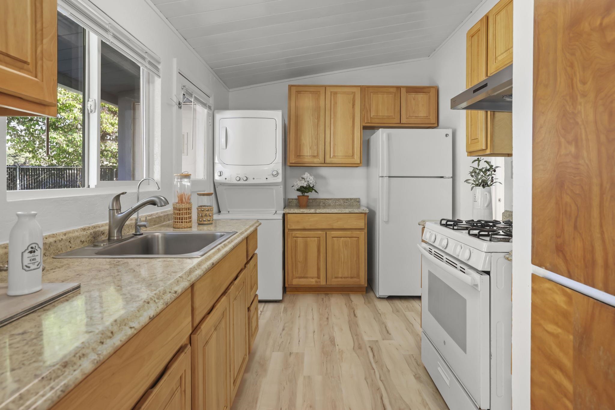 Detail Gallery Image 11 of 27 For 210 Baywood Dr, Vallejo,  CA 94591 - 3 Beds | 1 Baths