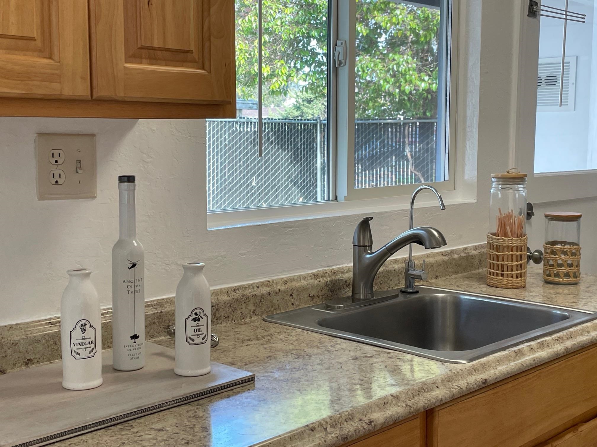 Detail Gallery Image 13 of 27 For 210 Baywood Dr, Vallejo,  CA 94591 - 3 Beds | 1 Baths