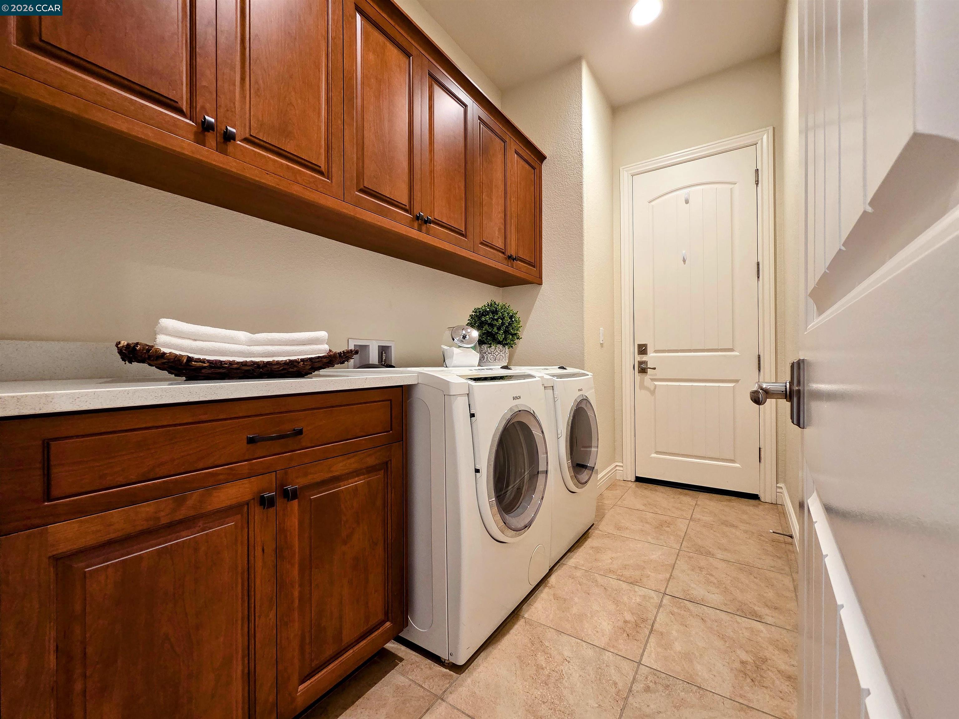 Detail Gallery Image 23 of 28 For 1735 Veneto Ln, Brentwood,  CA 94513 - 2 Beds | 2 Baths