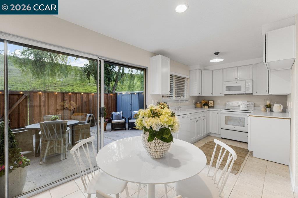 Photo #12: 41121053 Listing: Photo #12