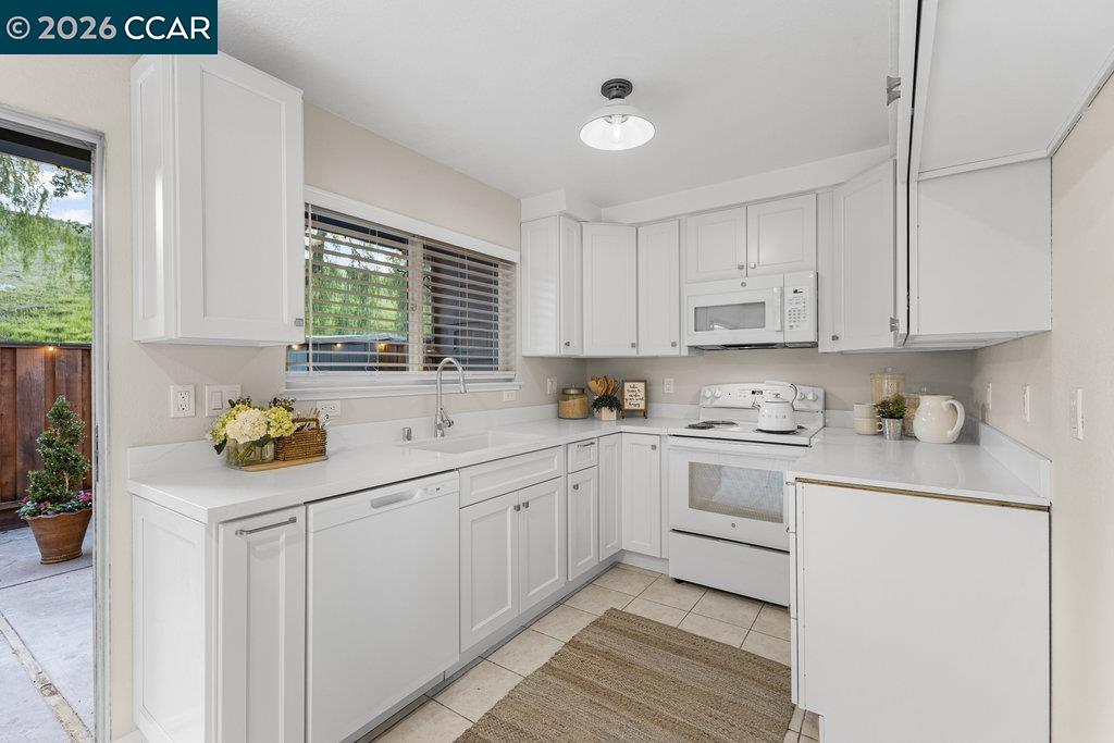 Photo #14: 41121053 Listing: Photo #14