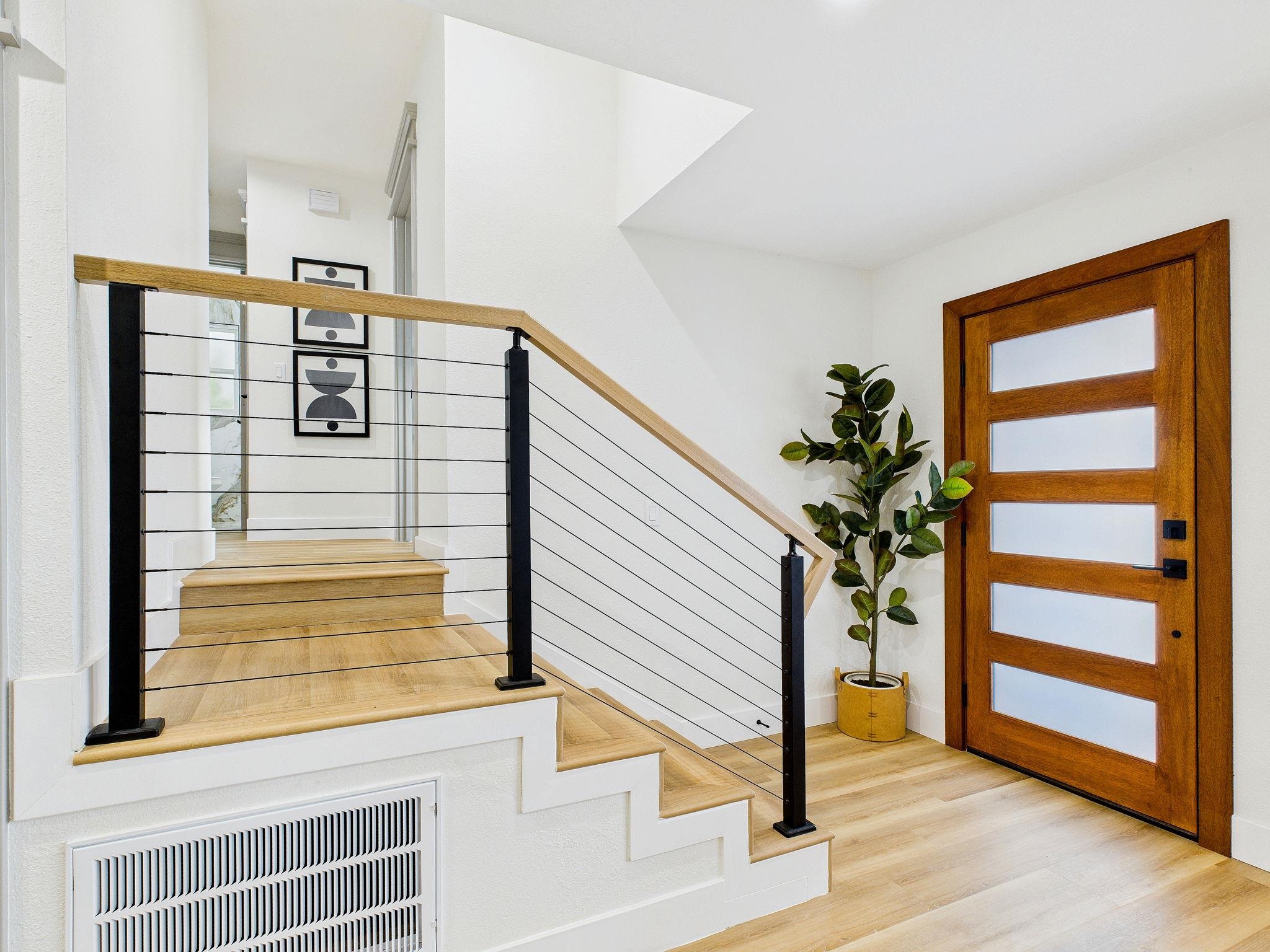 Detail Gallery Image 15 of 60 For 17658 Garland Ct, Castro Valley,  CA 94546 - 3 Beds | 2/1 Baths