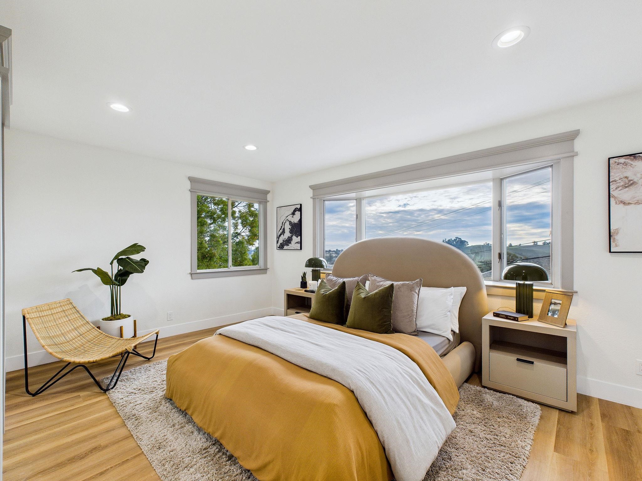 Detail Gallery Image 16 of 60 For 17658 Garland Ct, Castro Valley,  CA 94546 - 3 Beds | 2/1 Baths