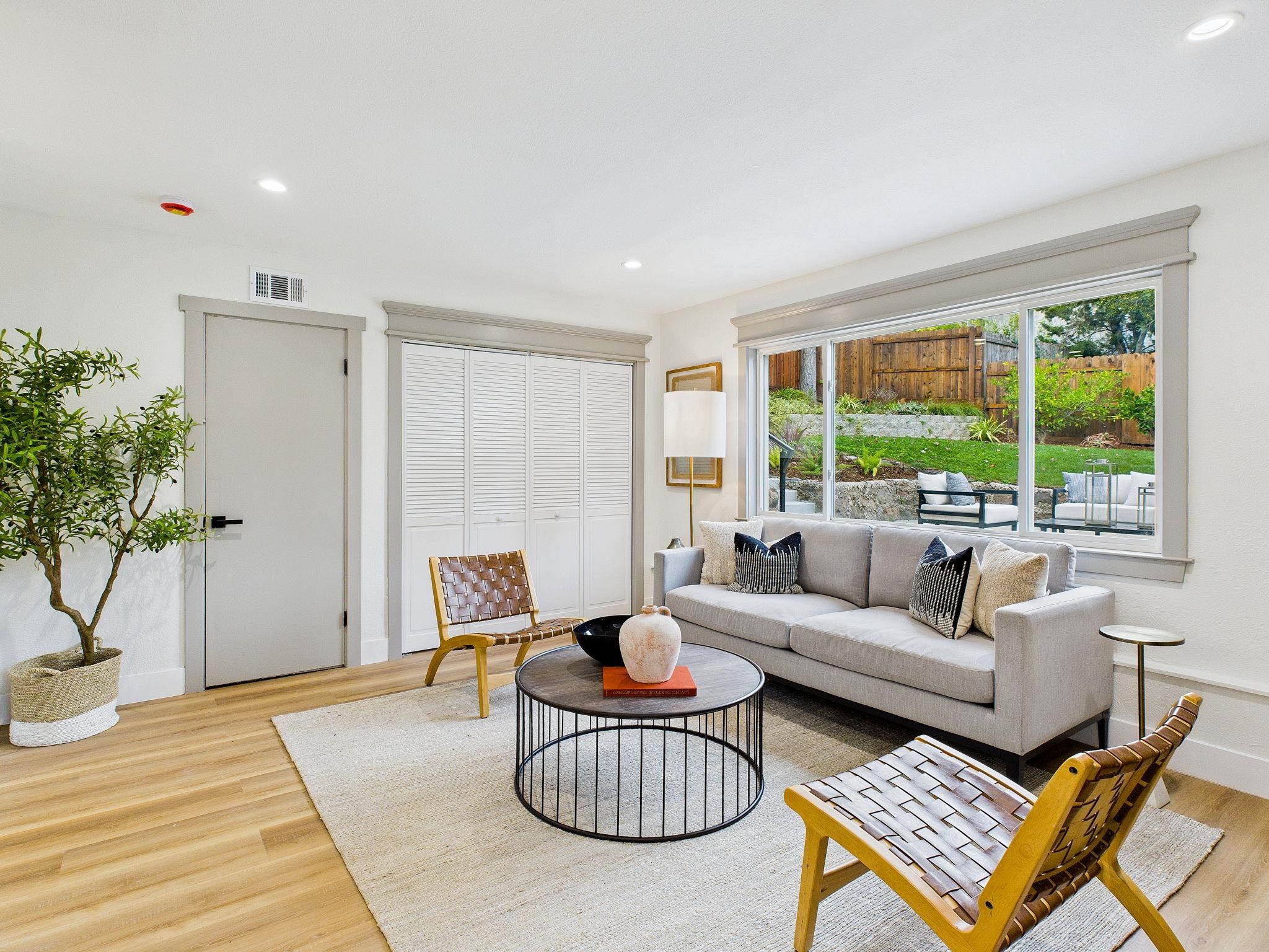 Detail Gallery Image 26 of 60 For 17658 Garland Ct, Castro Valley,  CA 94546 - 3 Beds | 2/1 Baths